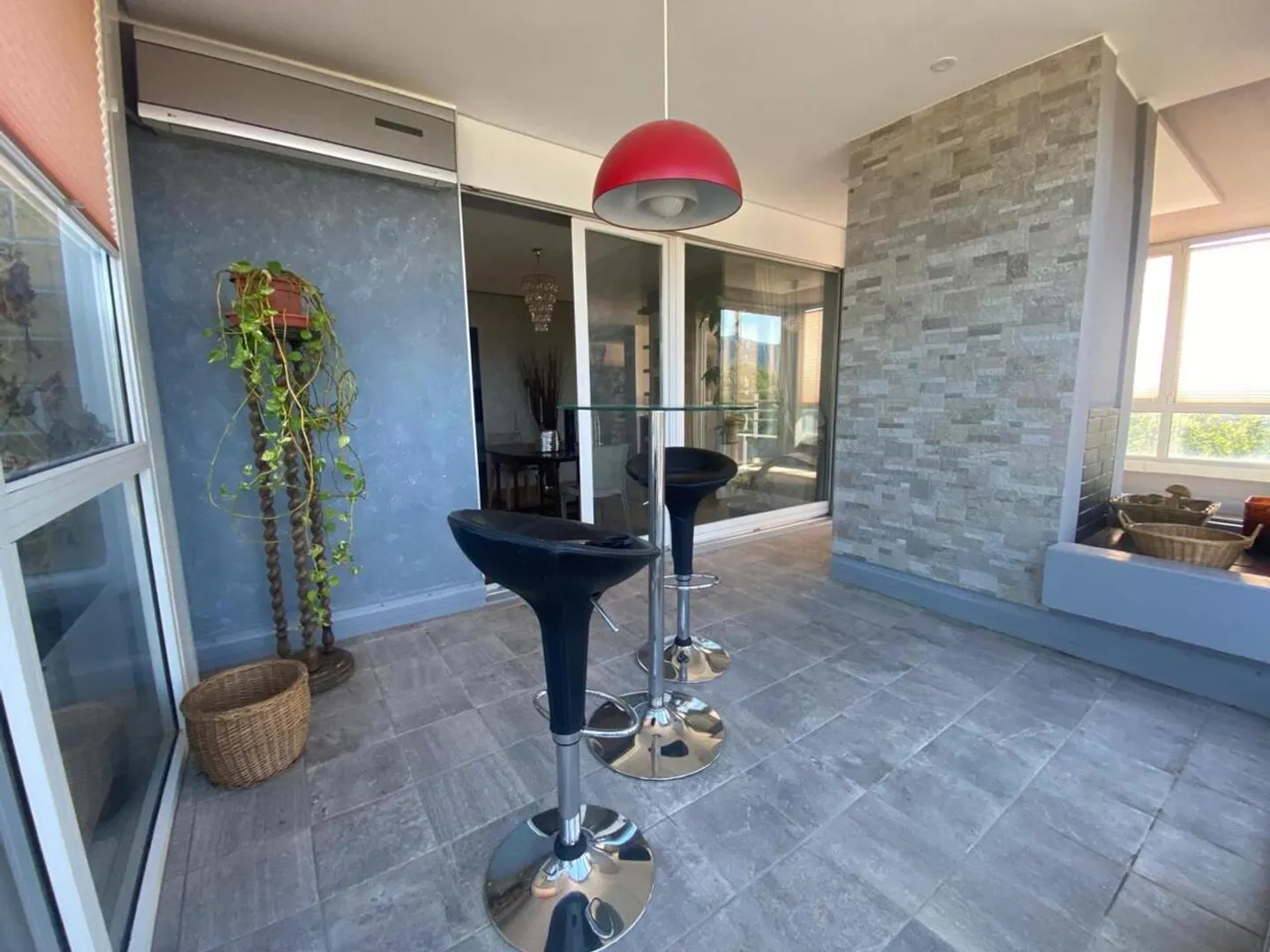 Penthouse with 5 1/2 rooms and lake view - Photo 13 of 13