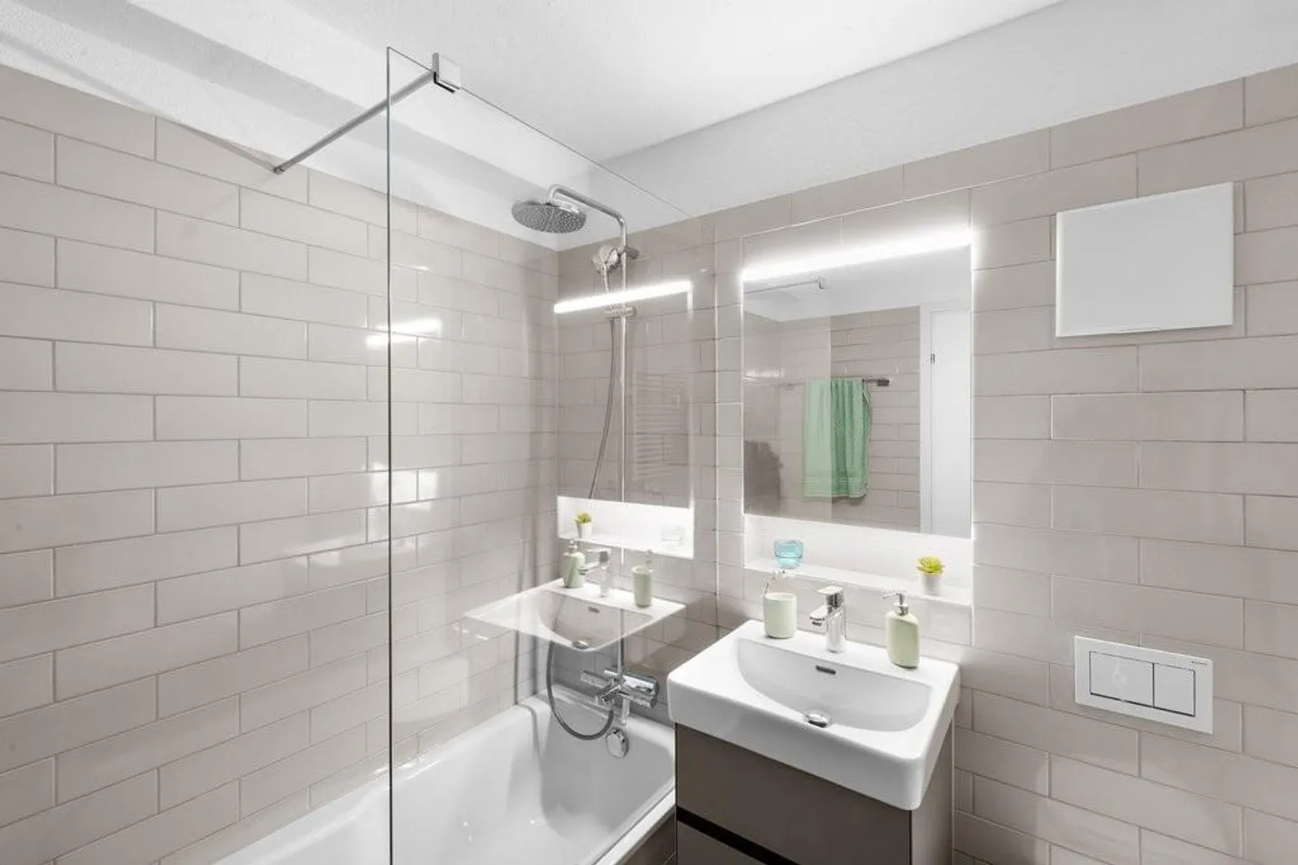 Mitten im Geschehen: Moderne Wohnung für Junge - 1 Monat mietfrei - Foto 4 von 7