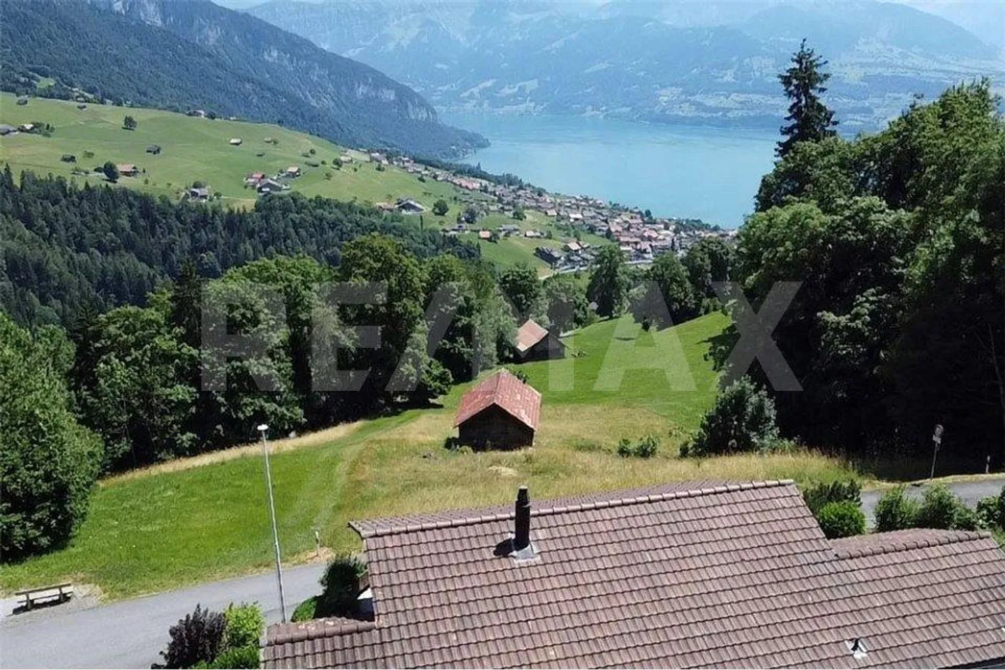 Casa vacanze a SCHWANDEN con vista lago non ostacolata nella zona agricola - Foto 1 di 13