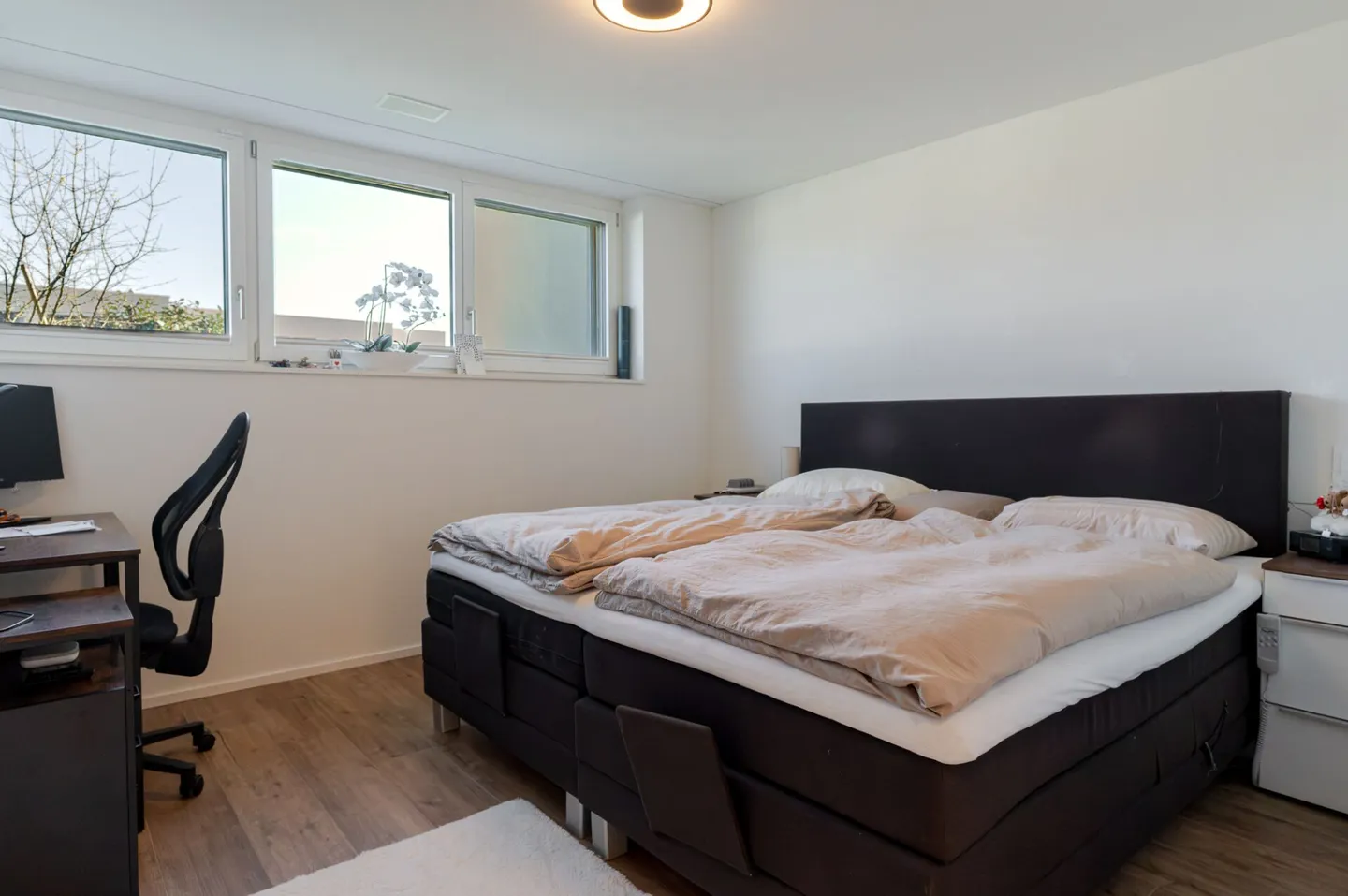 Exclusive 5.5 Room Maisonette Apartment with Glazed Balcony, Panoramic View and 2 Parking Spaces - Photo 10 of 12