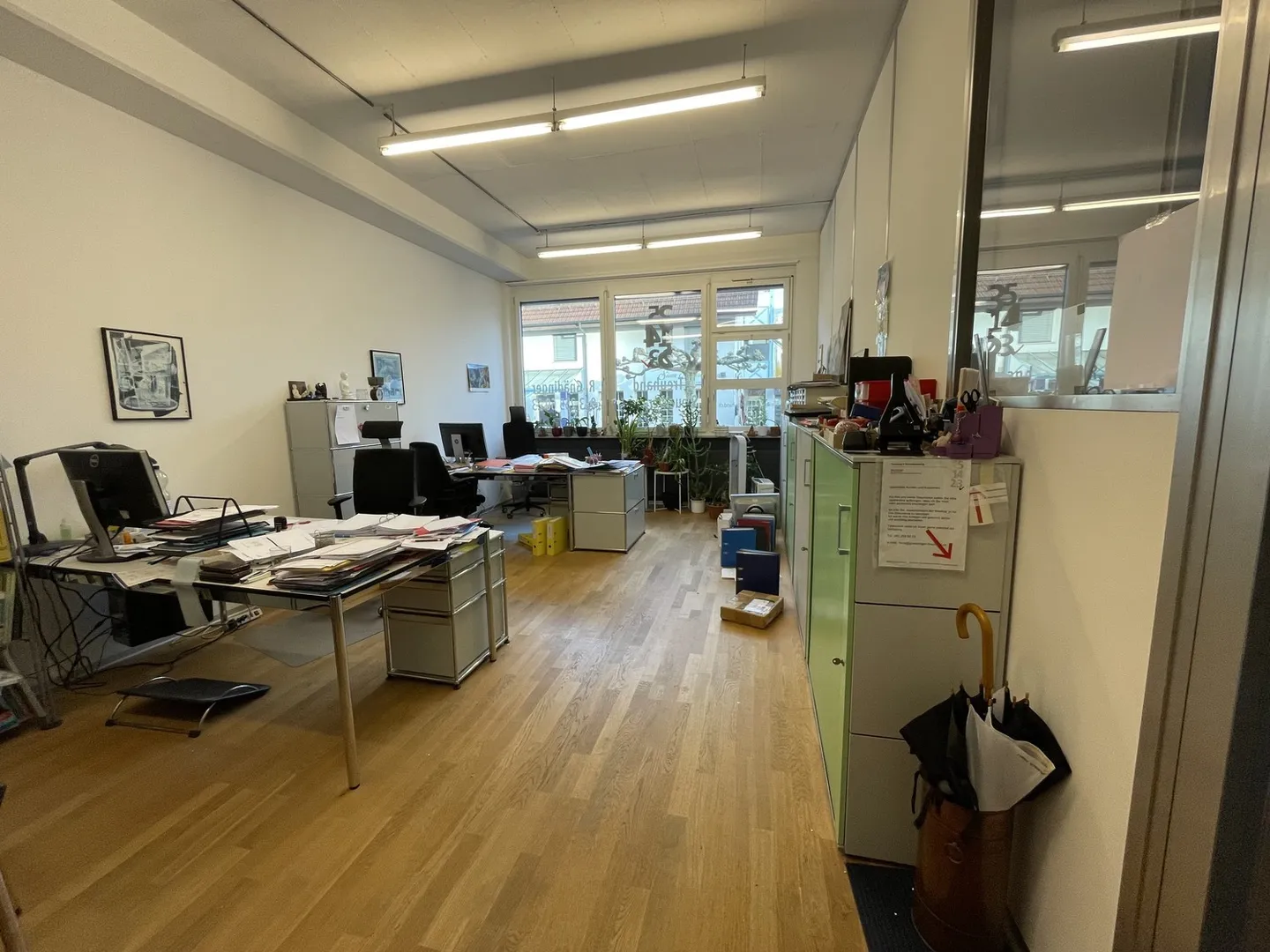 Spazio ufficio/commerciale attraente in posizione centrale a Kloten in affitto - Foto 5 di 10