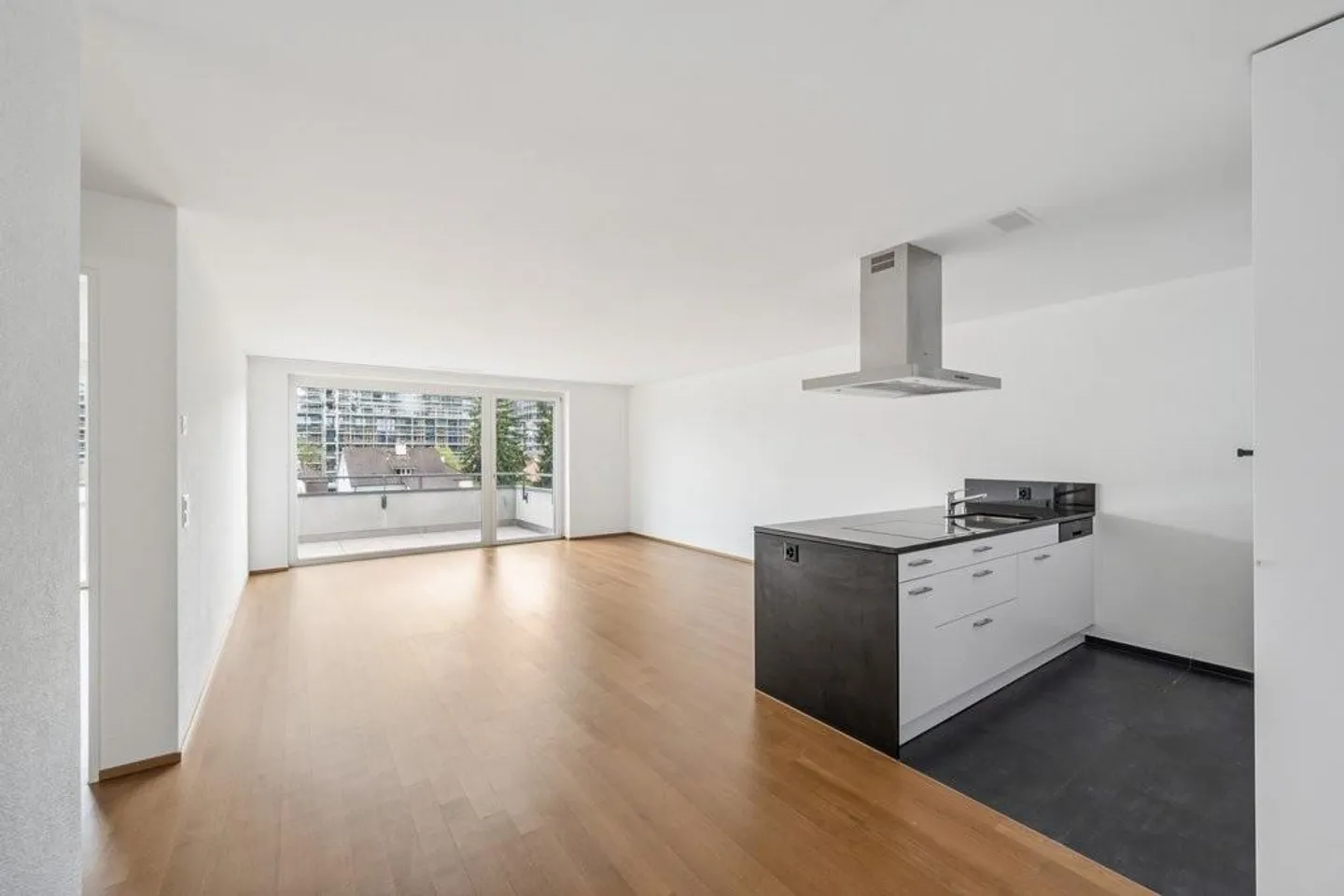 Moderne 2.5-Zimmerwohnung in Top-Lage - Photo 6 of 10