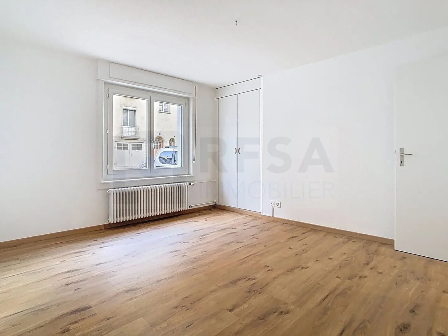 "EDELSTEIN! Appartement 2,5 pièces avec terrasse au cœur de la ville" - Photo 10 sur 11