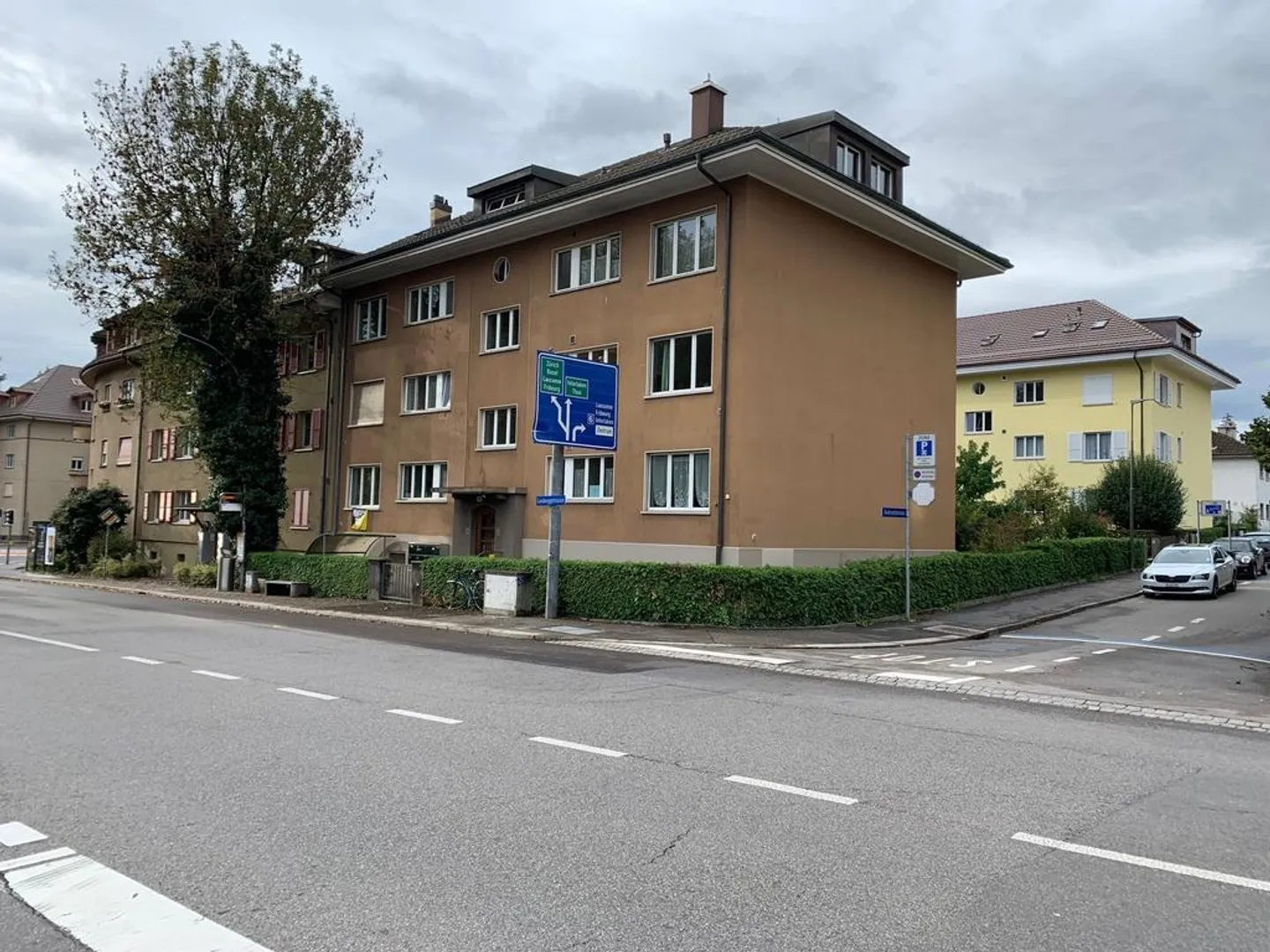 Appartamento affascinante con 4 stanze e mansarda con molto spazio di stoccaggio - Foto 1 di 9