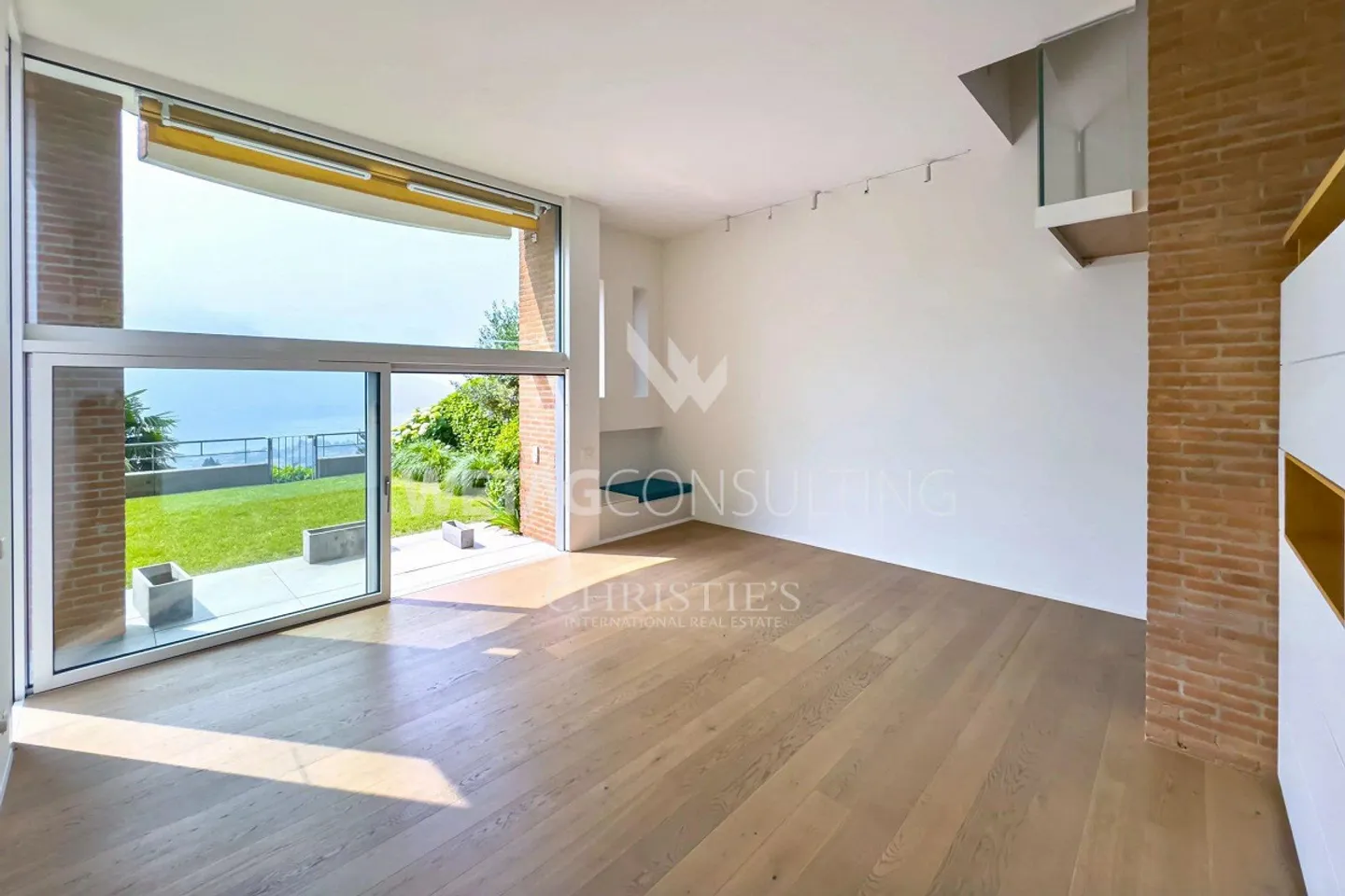 Lugano-Porza: Casa a schiera con giardino privato e vista lago in vendita... - Foto 2 di 13