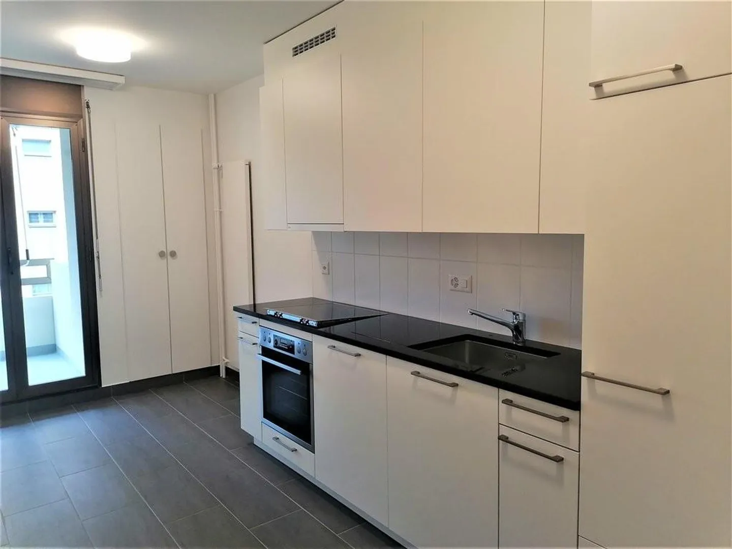 Châtelaine - Appartamento luminoso, moderno e passante - Foto 5 di 12