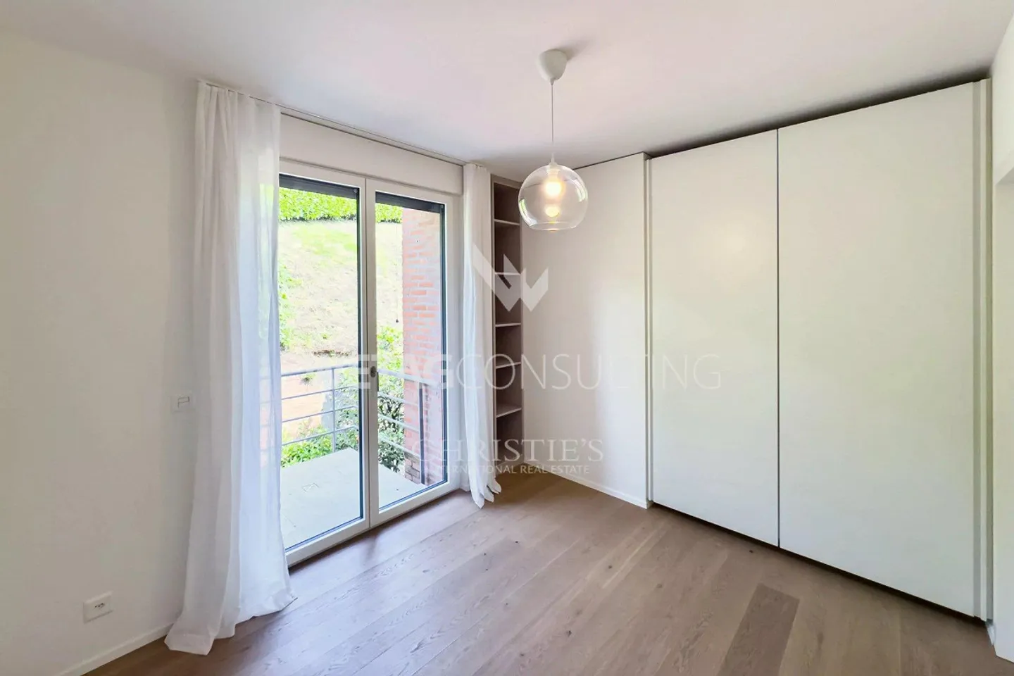 Lugano-Porza: Casa a schiera con giardino privato e vista lago in vendita... - Foto 10 di 13