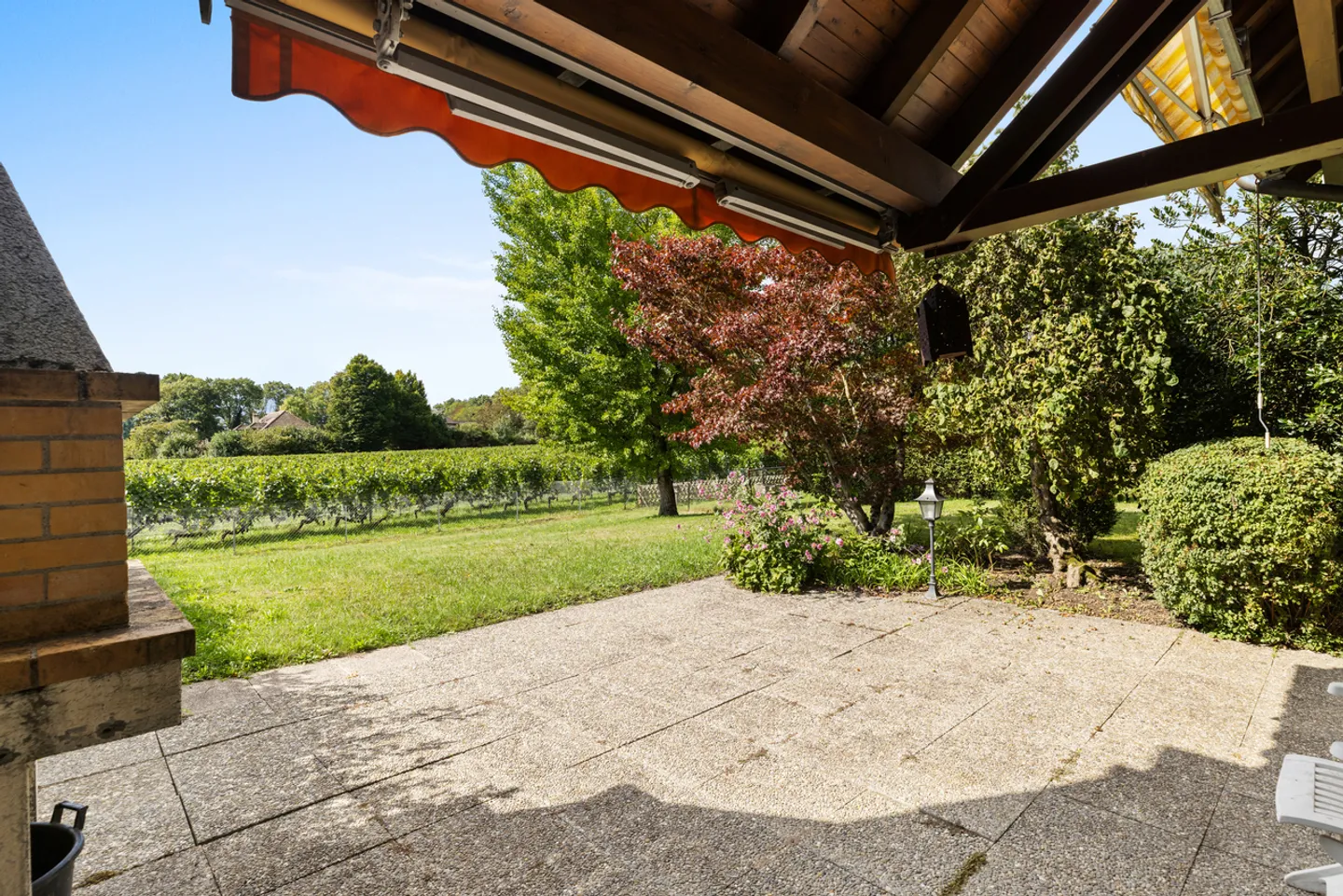 Villa lumineuse à rénover - Photo 2 sur 10