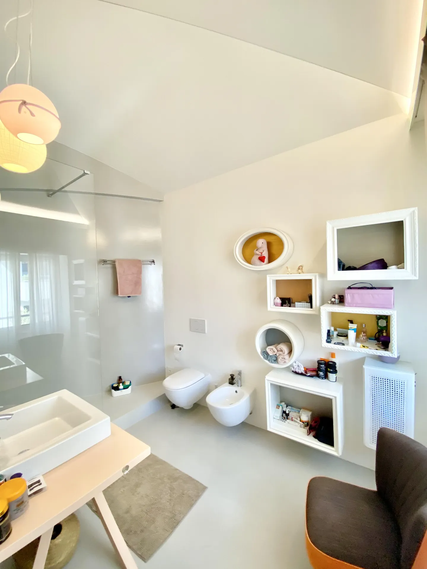 Modern Apartment in Lugano - Photo 8 of 13