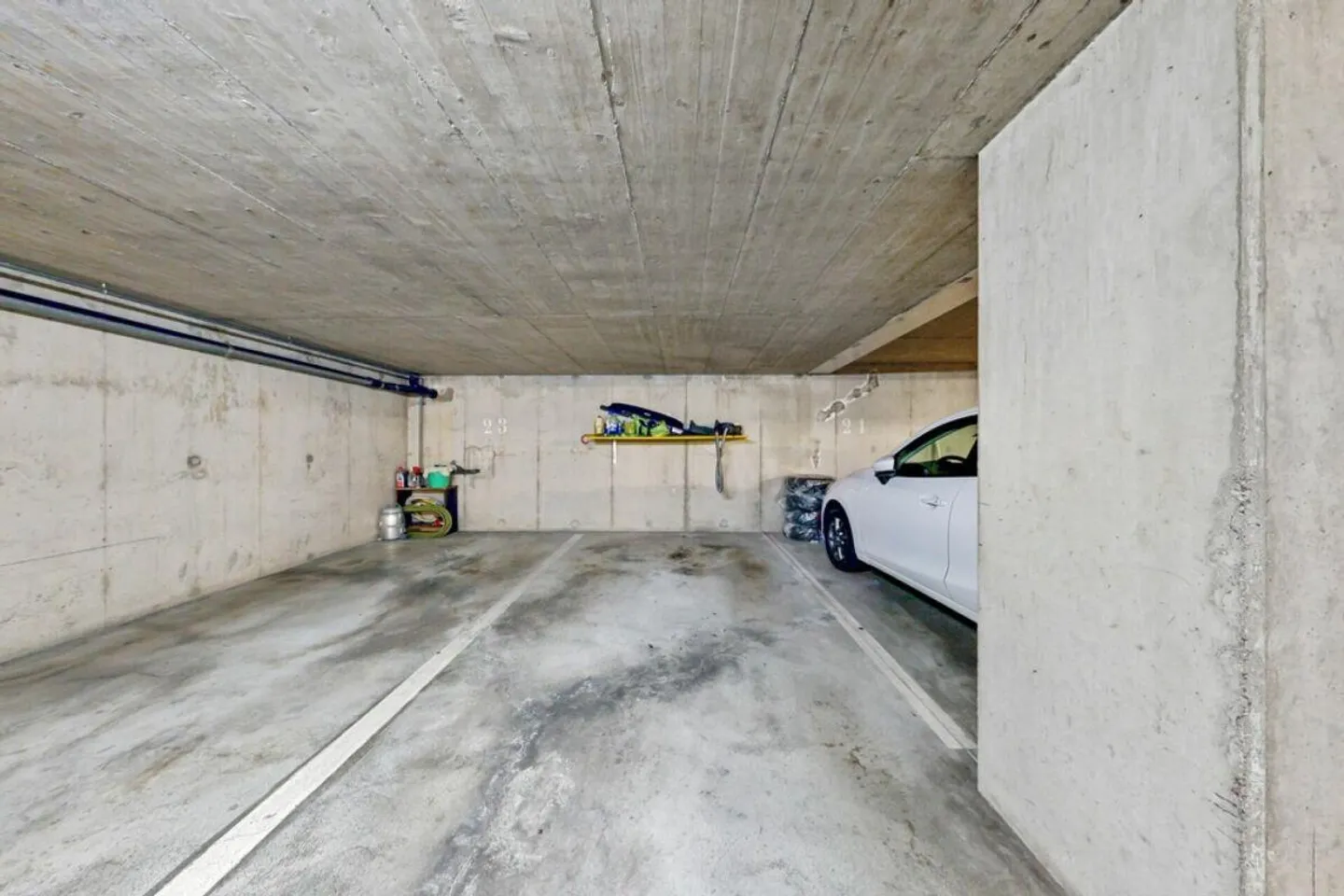 Modern Maisonette Garden Apartment with Parking Space - Photo 17 of 17