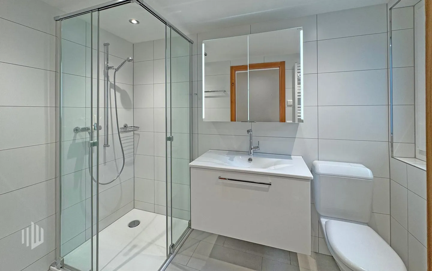 ImmoWyss - Appartement rénové de 2 pièces au rez-de-chaussée avec patio de jardin - Photo 4 sur 6