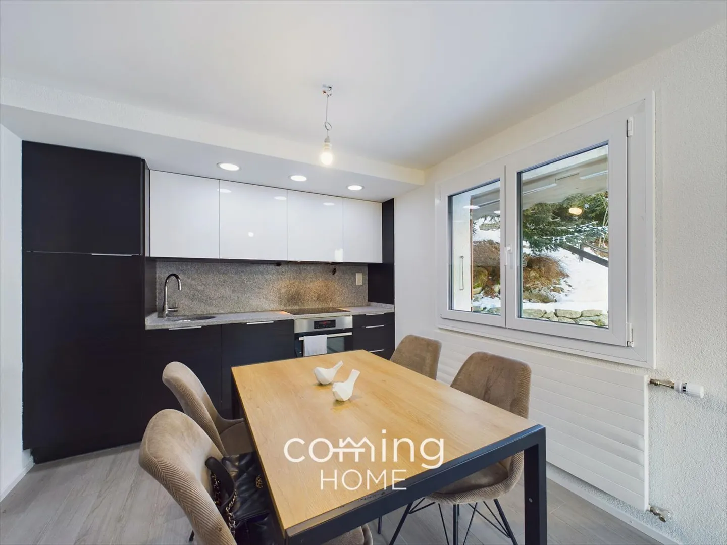 Exclusive Chalet in Niedergrächen - renovated 2024, modern and with alpine charm - Photo 3 of 13