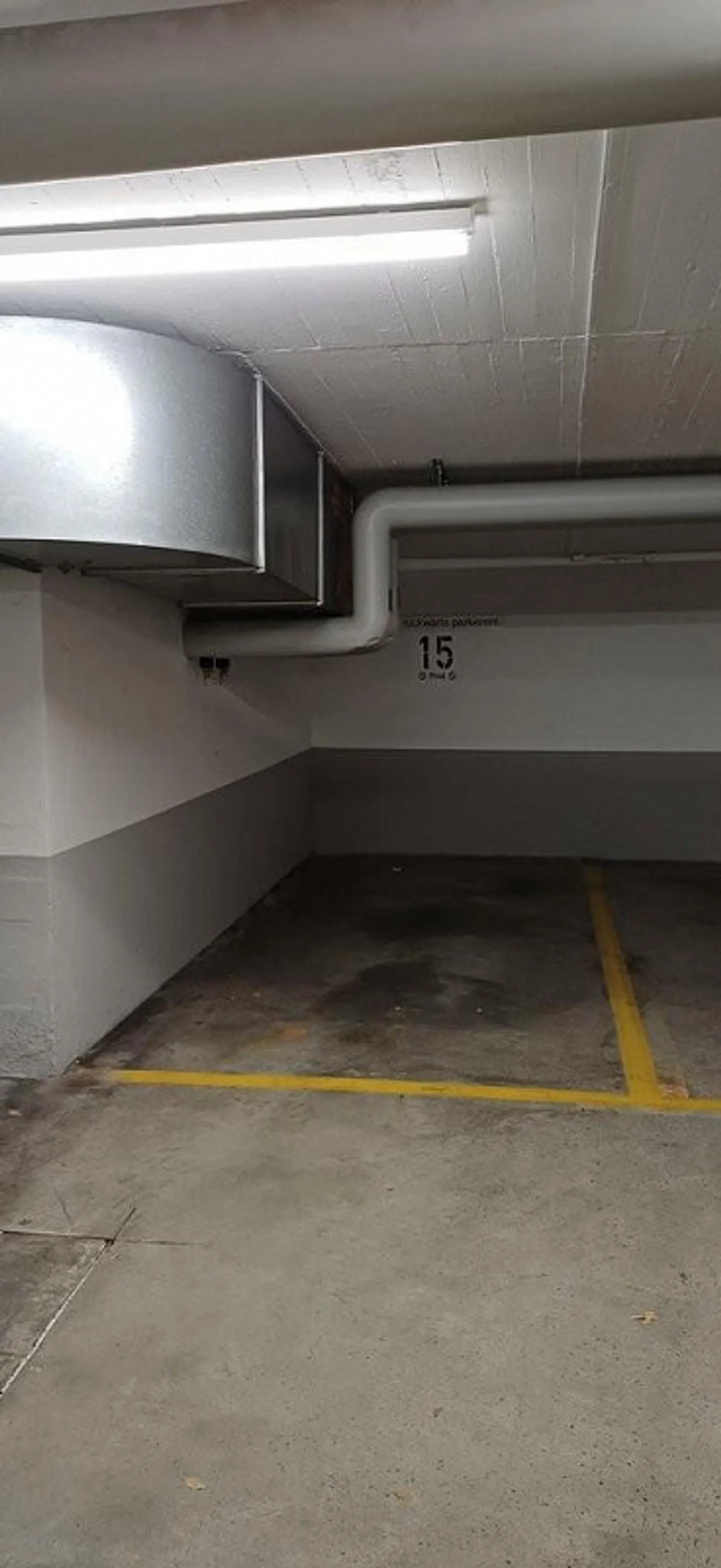 Zentraler Garagenplatz in Toplage - Foto 2 von 3