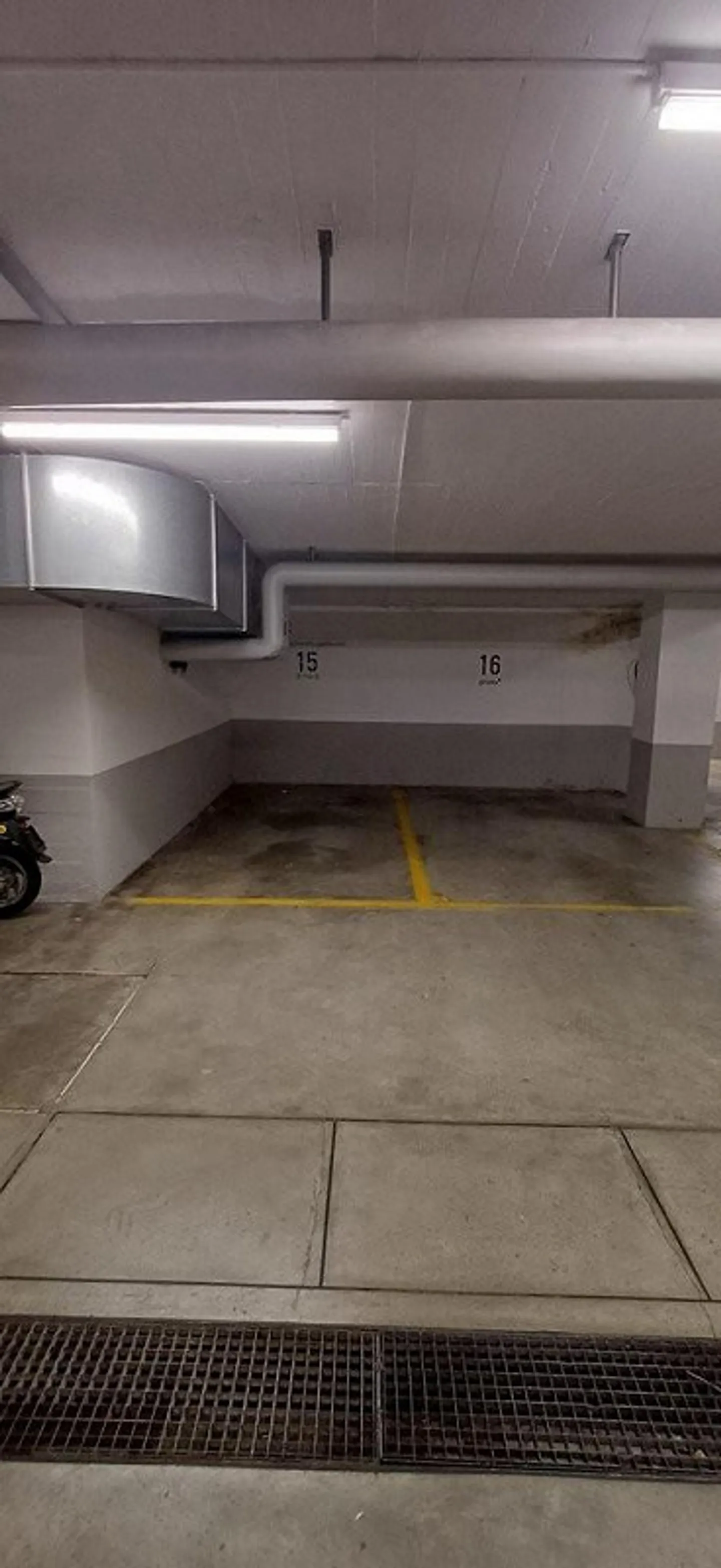 Zentraler Garagenplatz in Toplage - Foto 3 von 3