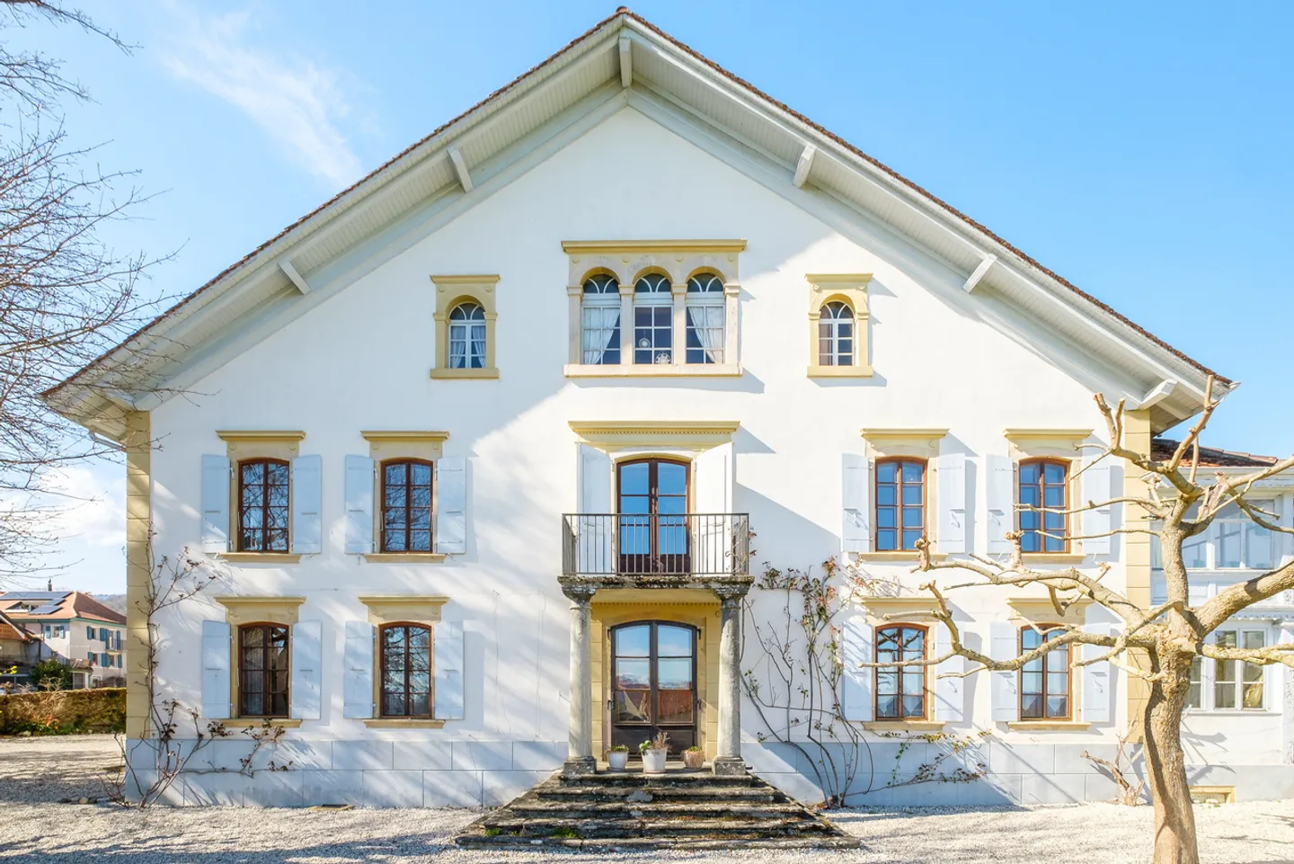 Superbe maison de maître du XVIIème, vue Lac, proche Yverdon - Photo 1 sur 16