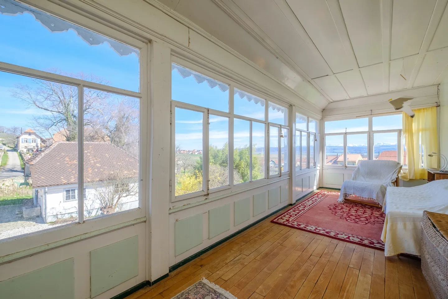 Superbe maison de maître du XVIIème, vue Lac, proche Yverdon - Photo 10 sur 16