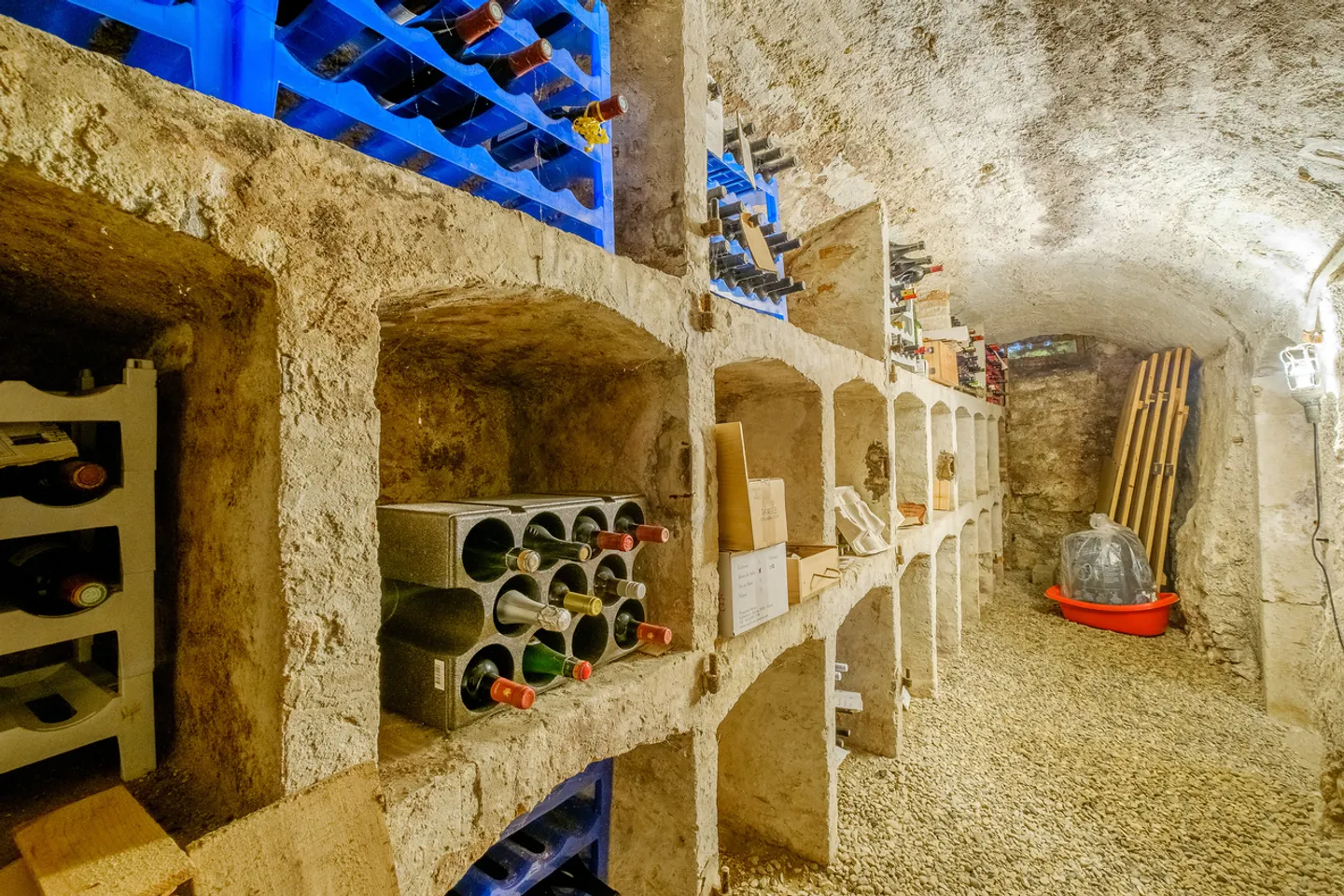 Superbe maison de maître du XVIIème, vue Lac, proche Yverdon - Photo 14 sur 16