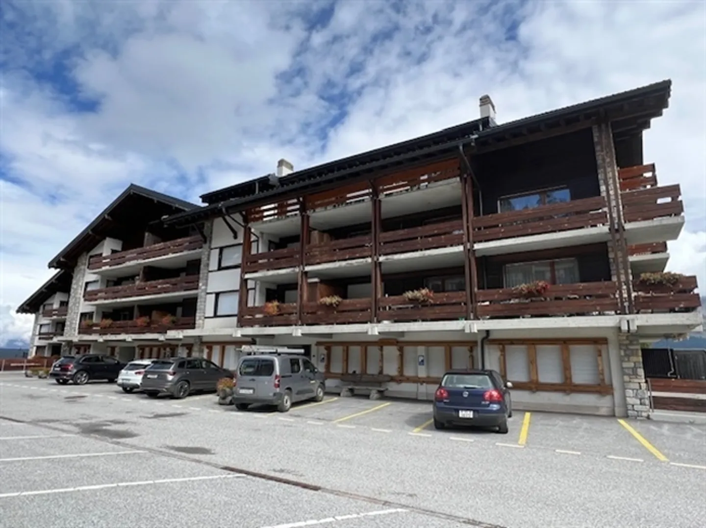 Charmante Wohnung mit Pool - Foto 1 von 10