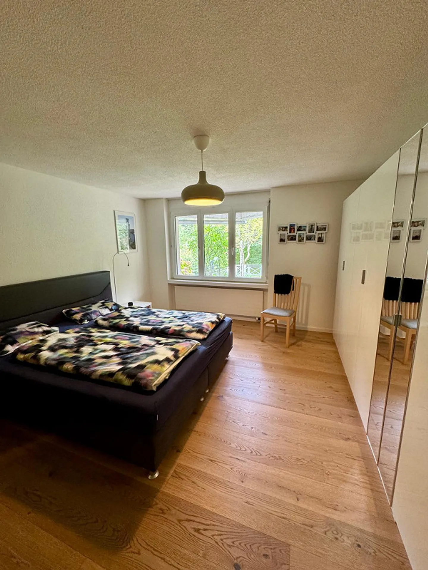 Appartamento di 3,5 stanze con patio, lavatrice/asciugatrice propria, 2 bagni - Foto 18 di 30