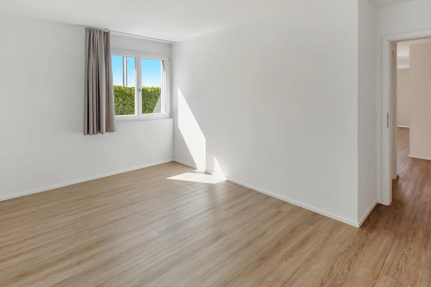 Beaucoup d'espace pour vivre – Appartement de jardin exclusif de 5½ pièces à Fruthwilen - Photo 11 sur 21
