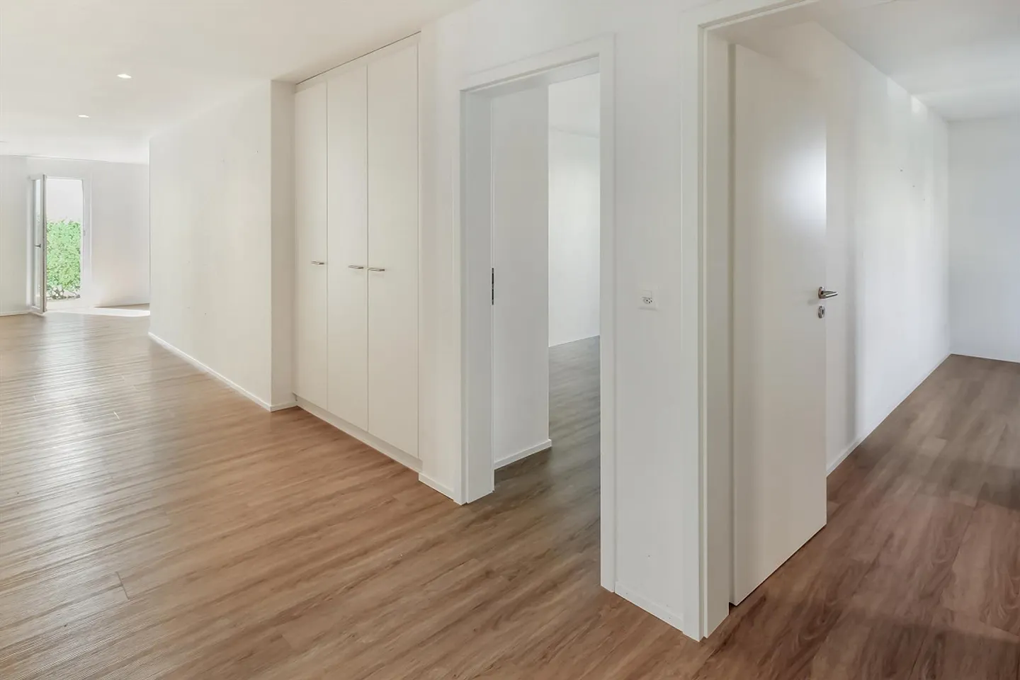 Beaucoup d'espace pour vivre – Appartement de jardin exclusif de 5½ pièces à Fruthwilen - Photo 13 sur 21
