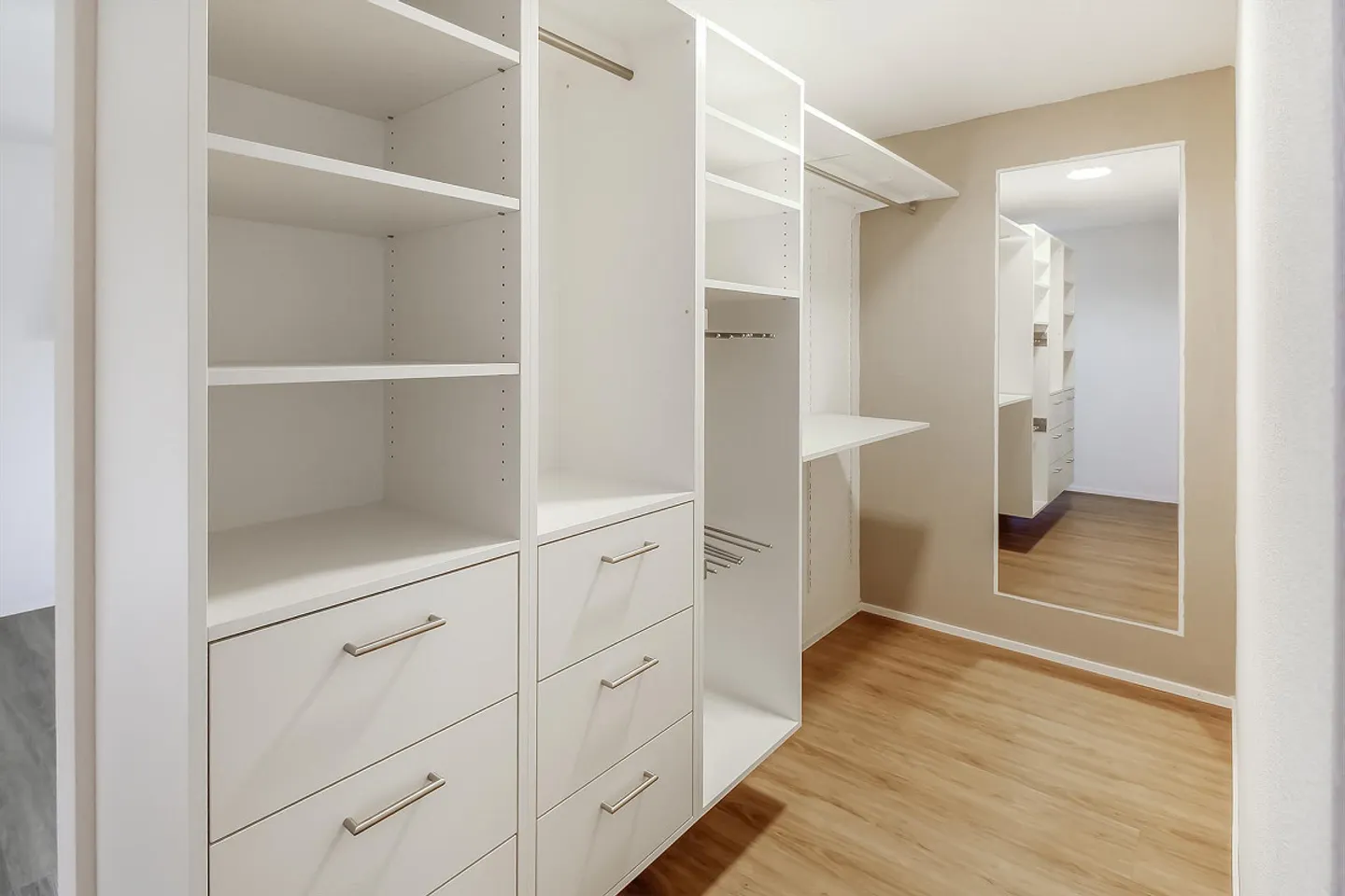 Beaucoup d'espace pour vivre – Appartement de jardin exclusif de 5½ pièces à Fruthwilen - Photo 14 sur 21