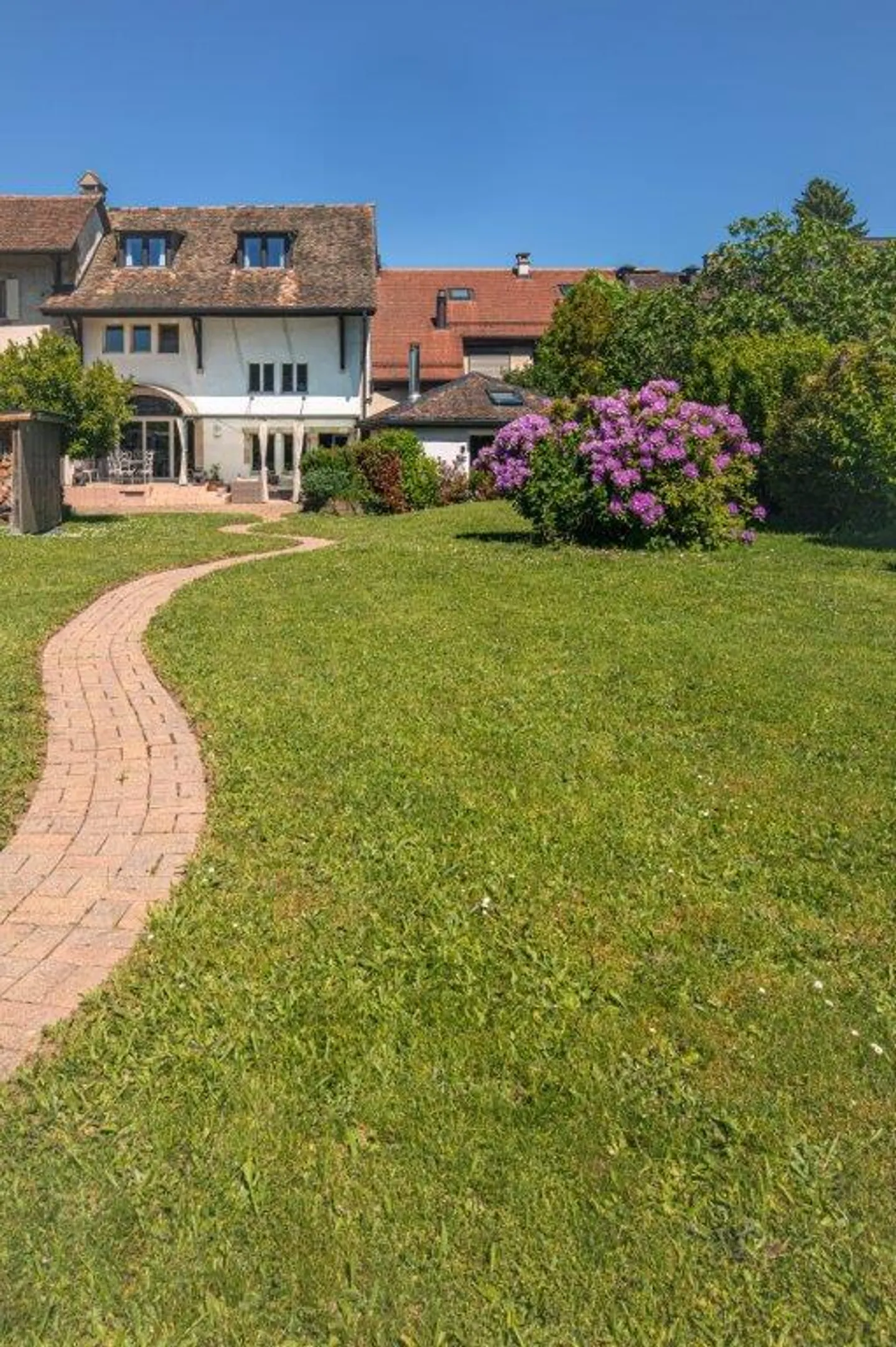 Casa affascinante nel cuore del villaggio di Laconnex - Foto 2 di 13