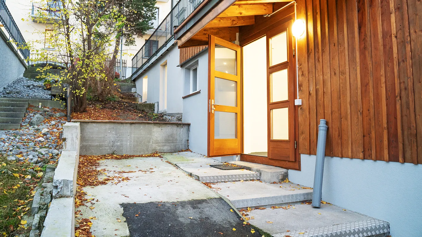 Loft apartment with separate entrance - Photo 8 of 9