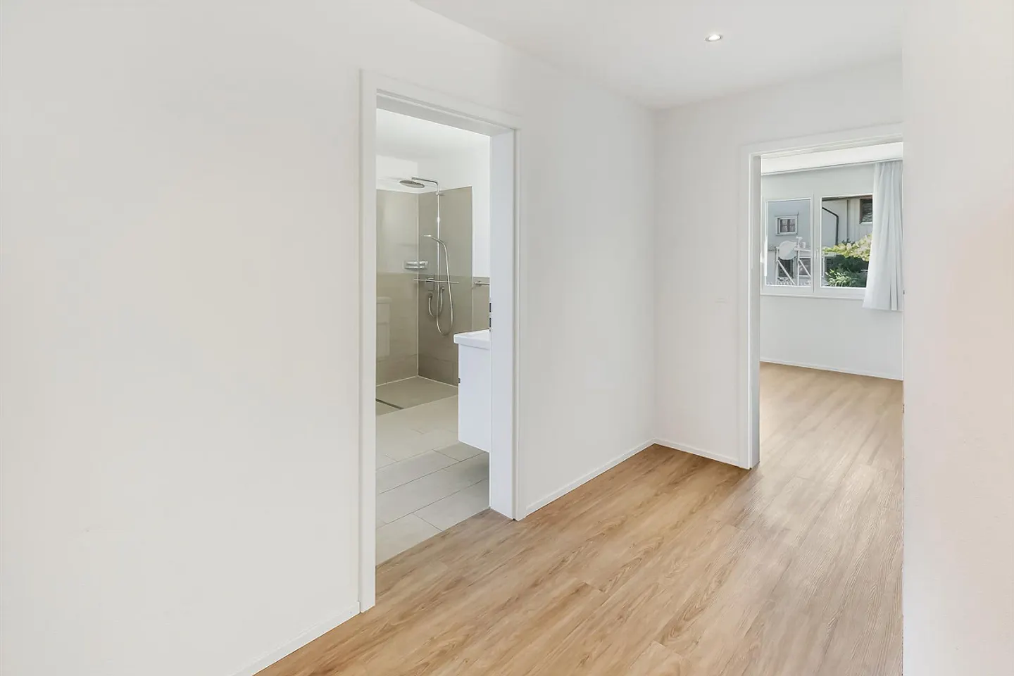 Beaucoup d'espace pour vivre – Appartement de jardin exclusif de 5½ pièces à Fruthwilen - Photo 18 sur 21