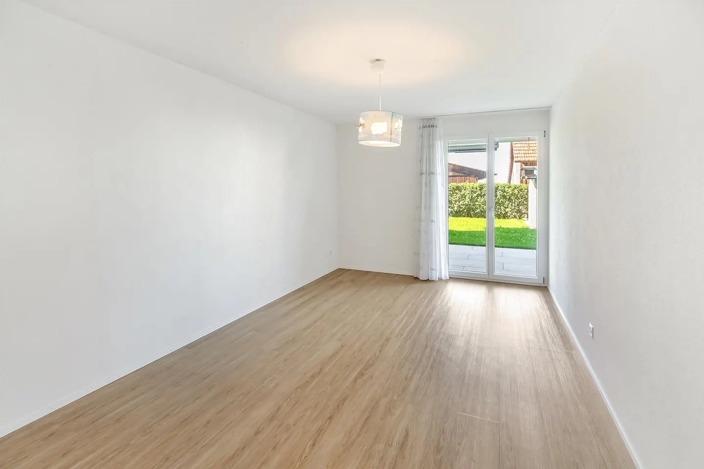 Beaucoup d'espace pour vivre – Appartement de jardin exclusif de 5½ pièces à Fruthwilen - Photo 19 sur 21