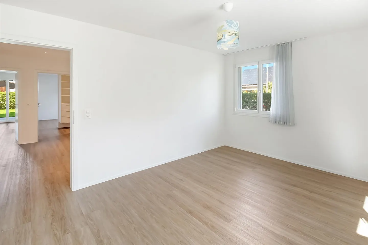 Beaucoup d'espace pour vivre – Appartement de jardin exclusif de 5½ pièces à Fruthwilen - Photo 20 sur 21
