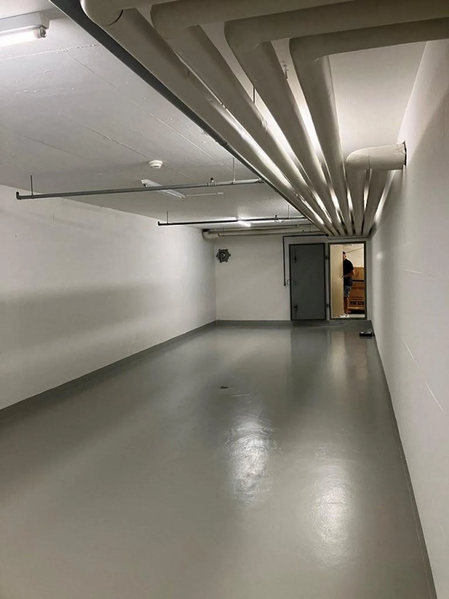 Espace de stockage au cœur de Zurich ! - Photo 4 sur 4