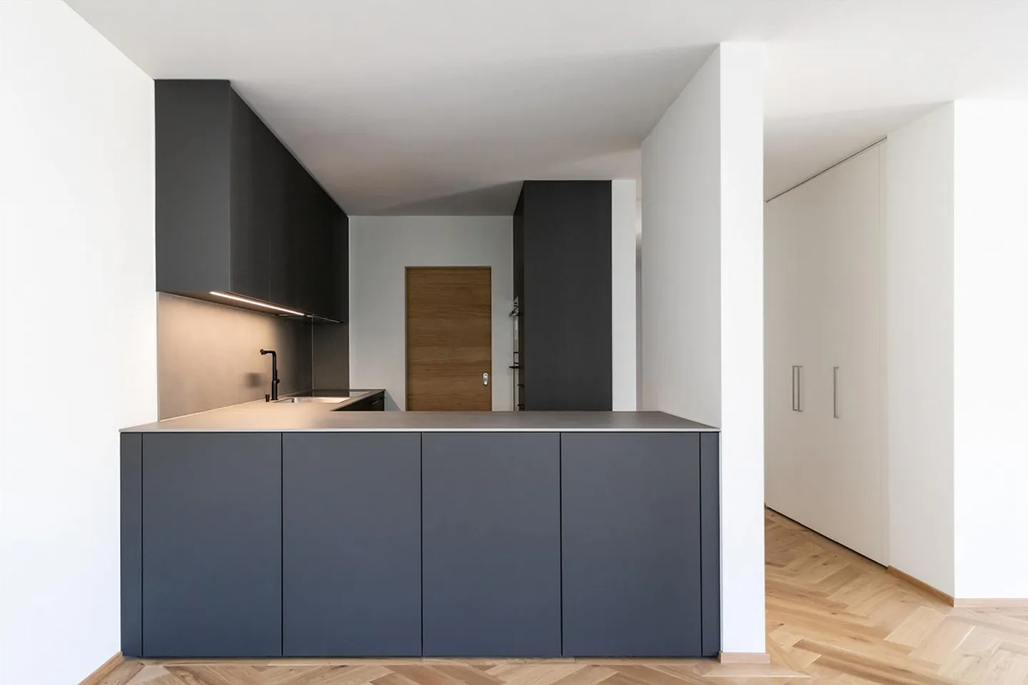 Appartamento cittadino elegante 3½ locali con atmosfera accogliente - Foto 3 di 10