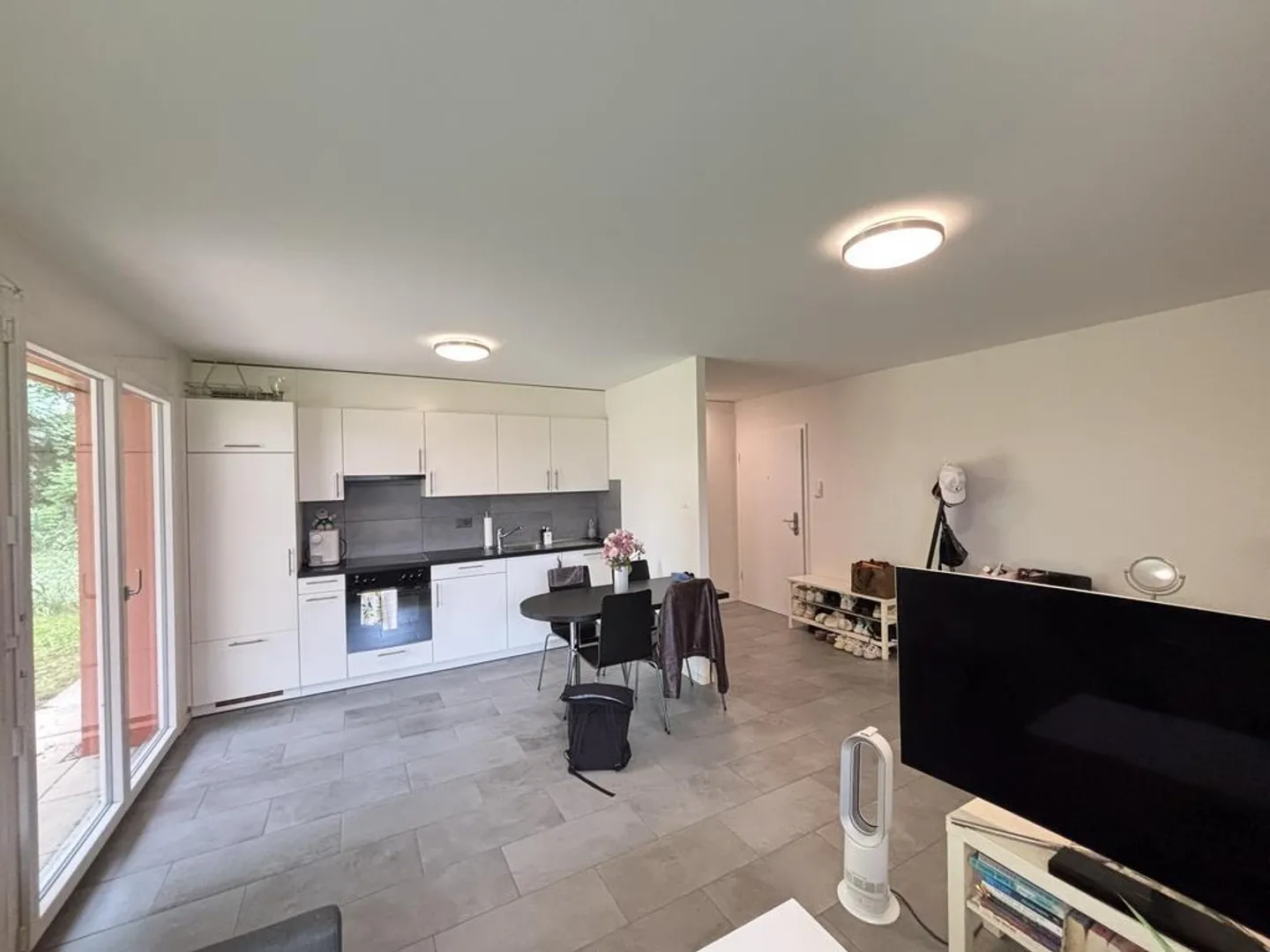 Bel appartamento di 2,5 locali con giardino - Foto 2 di 8