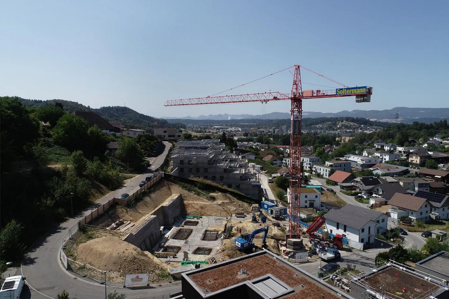 Living with a View – Terraced, High Quality, Individual - Photo 1 of 7