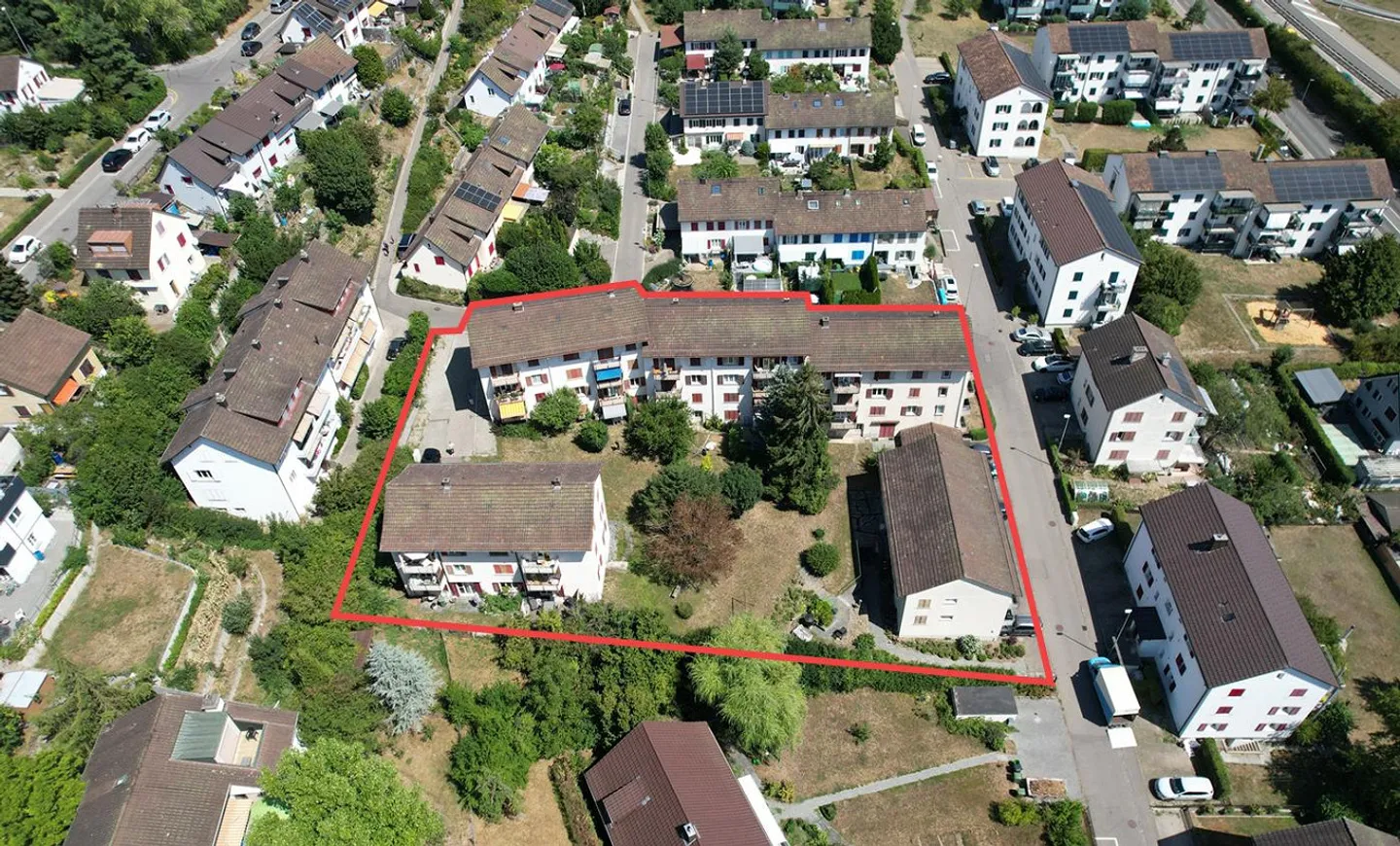 Area con 5 case plurifamiliari / Progetto di investimento e sviluppo - Foto 1 di 12