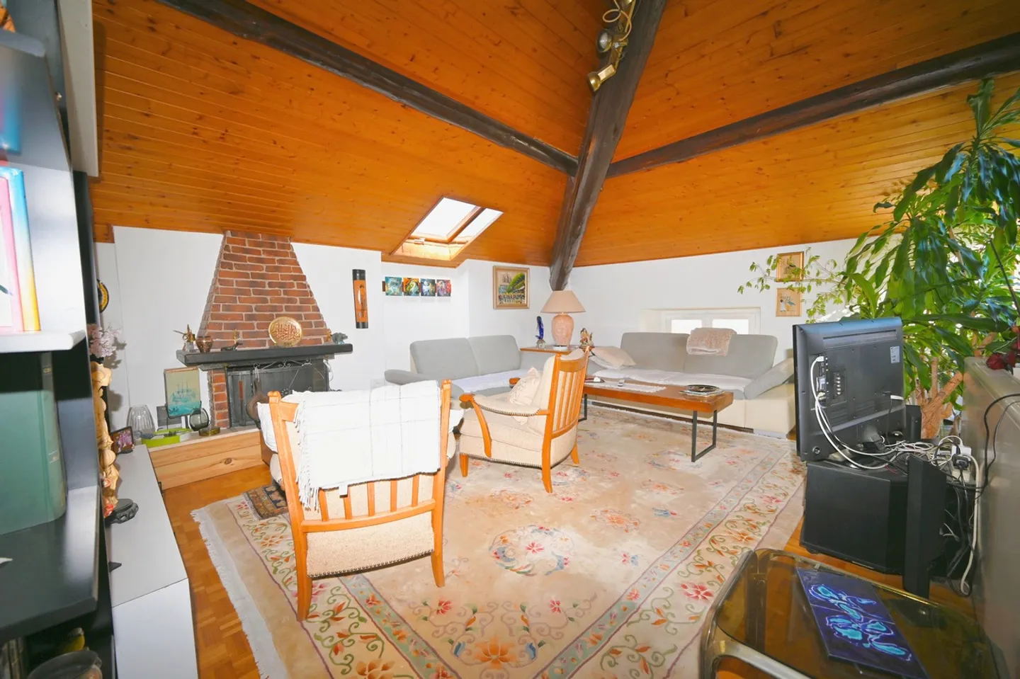 Single house for sale - Photo 2 of 15