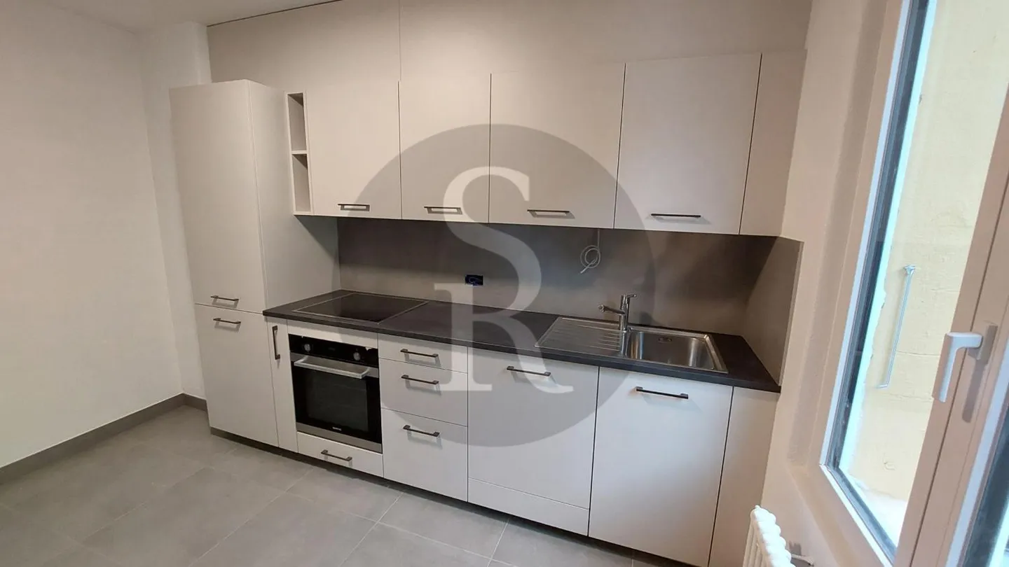 Appartamento 4 locali - Foto 1 di 6