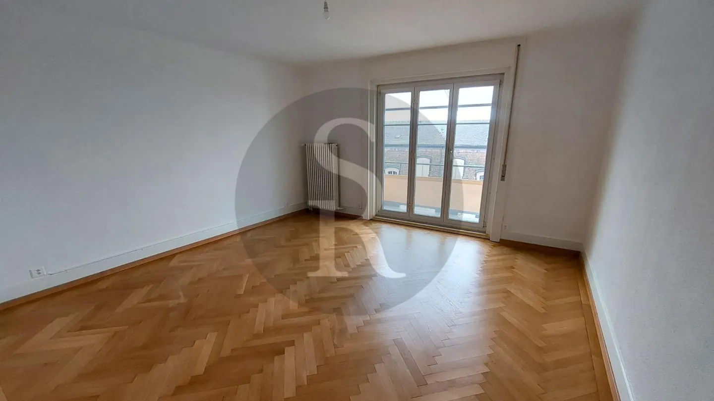 Appartamento 4 locali - Foto 2 di 6