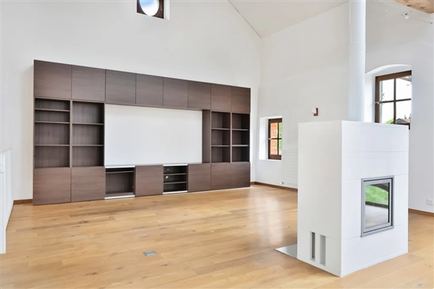 ECCELLENTE TRIPLEX CON GIARDINO DI 6 CAMERE - Foto 4 di 13