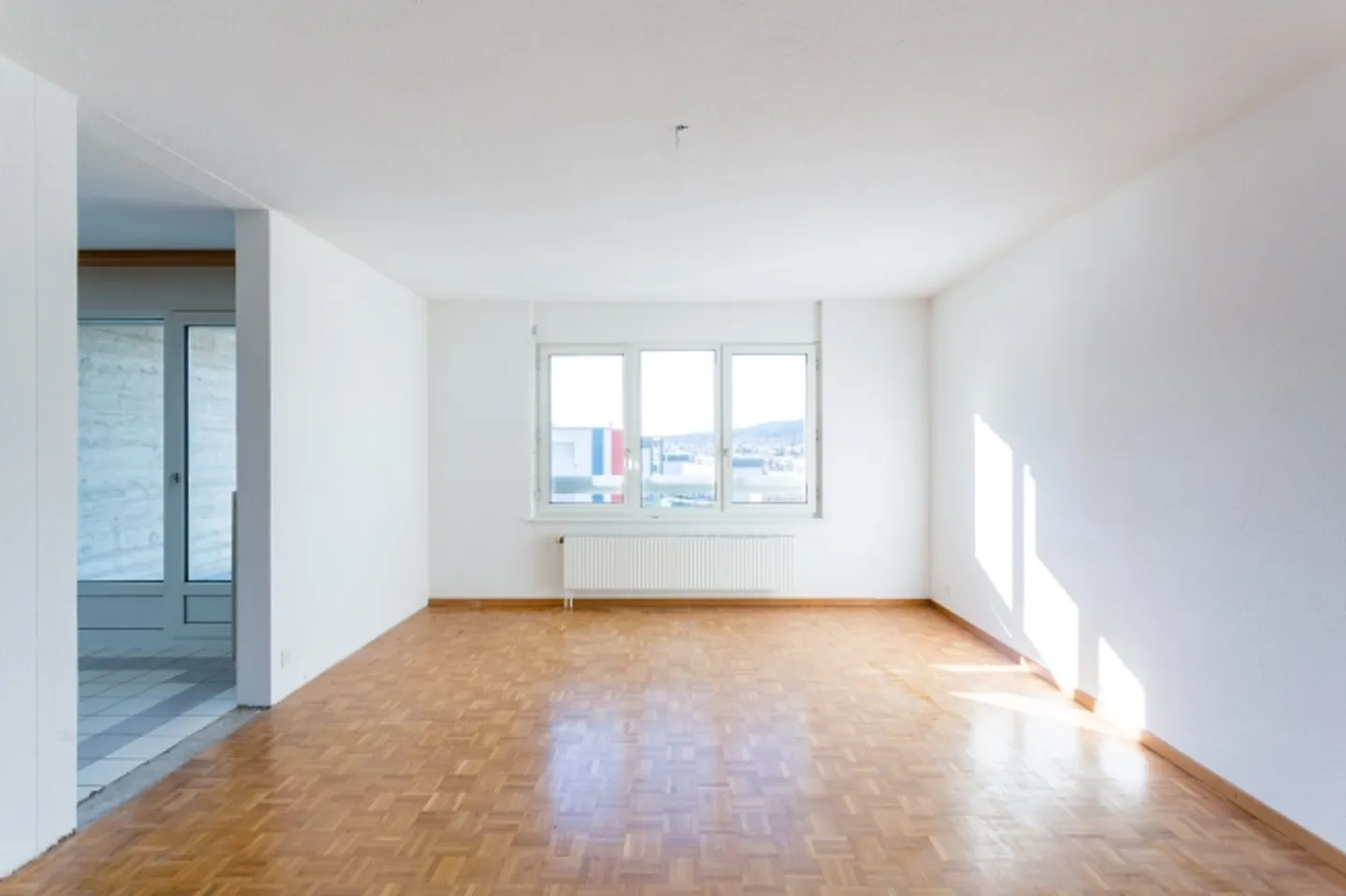 Apartment for rent - Photo 4 of 7