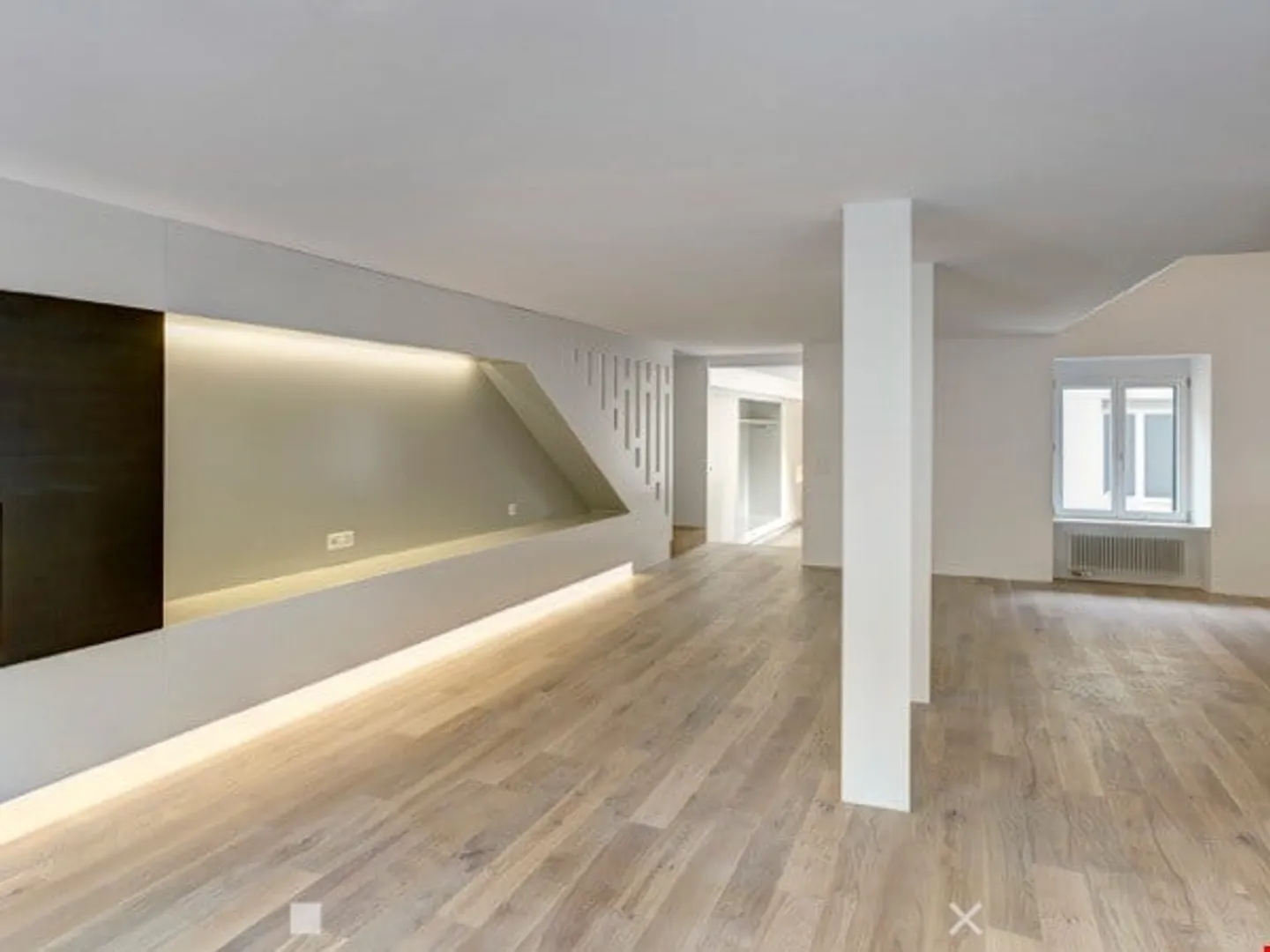 Exclusive 5.5-Room Duplex Apartment in the Heart of the City of Biel - Photo 6 of 11