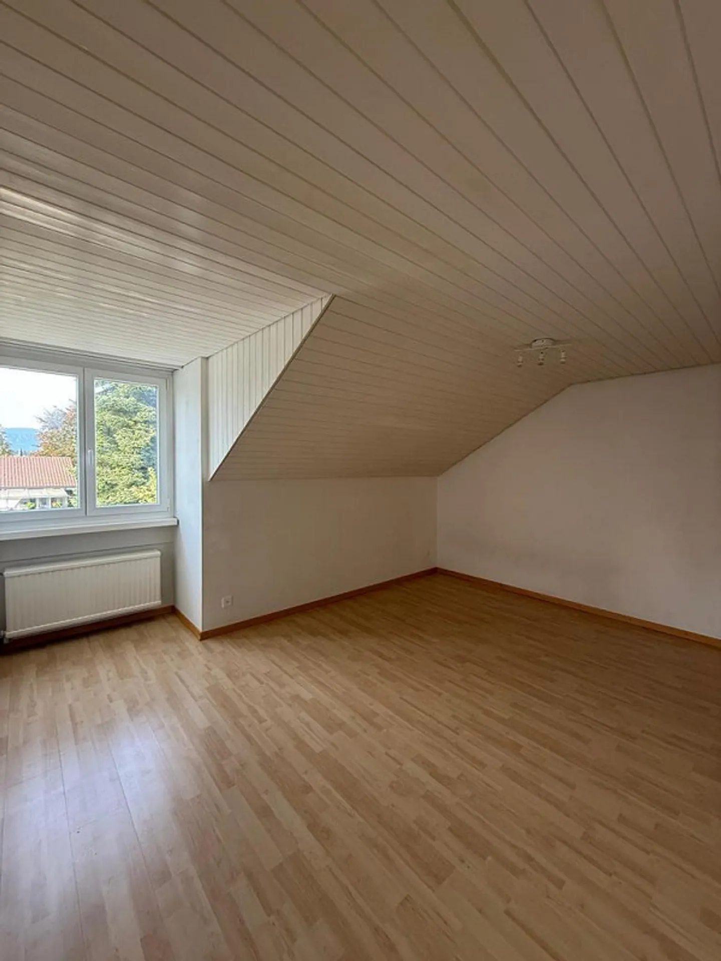 2.5 attic apartment on the 2nd floor with balcony - Photo 6 of 11