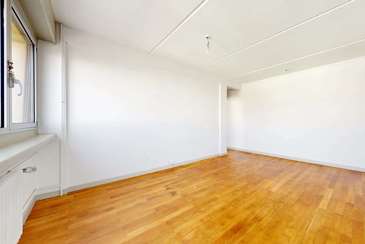 5-room apartment - Photo 4 of 8