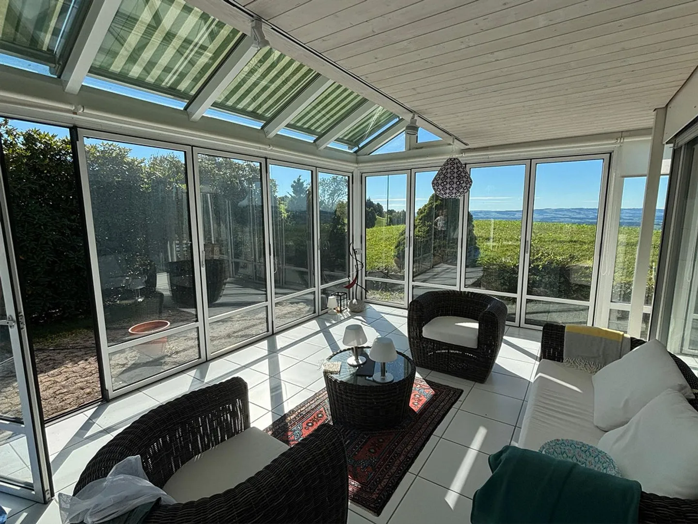 Appartamento 5.5 stanze con giardino d'inverno e vista lago ad Allenwinden / Zug - Foto 5 di 5