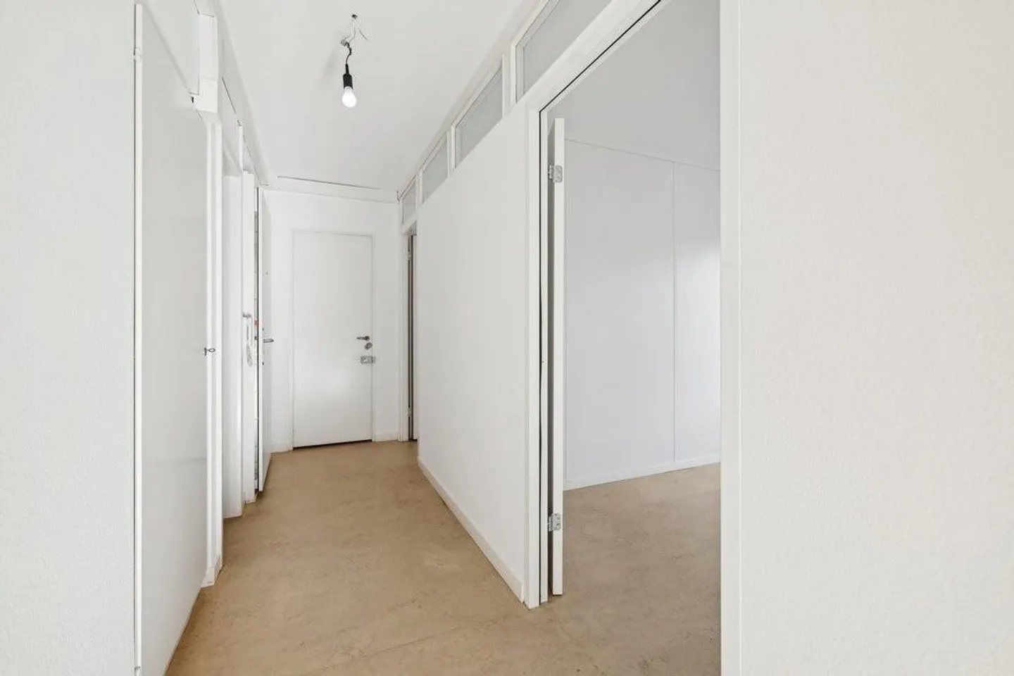 Great office/studio/practice spaces near SBB train station - Photo 3 of 9