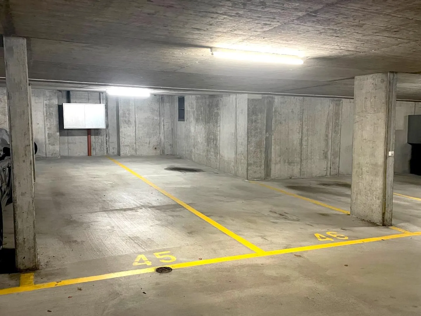 Garage doppio in affitto - Foto 3 di 5