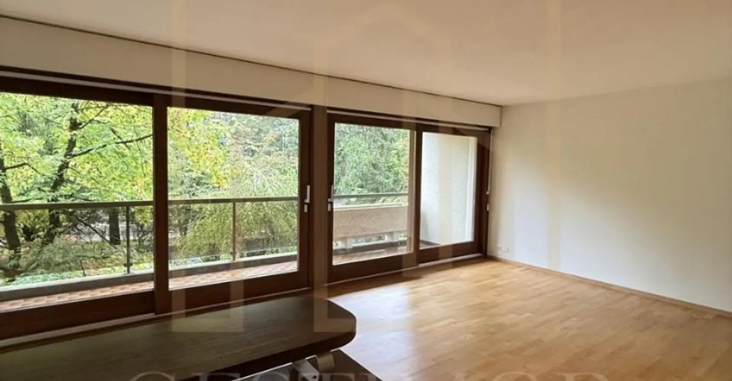 Lumineux 3 pièces avec balcons – Bail à durée déterminée - Foto 4 von 10