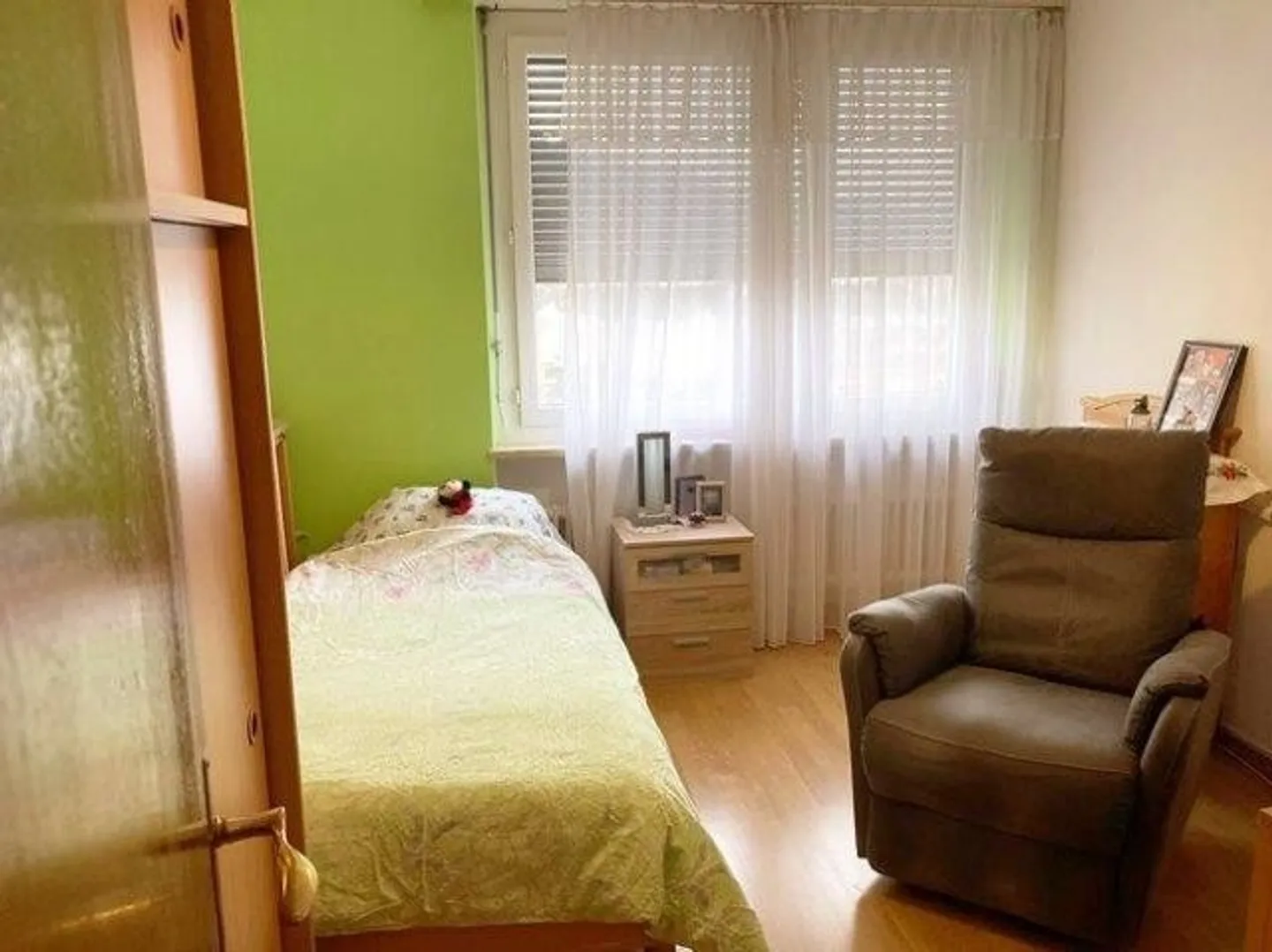 Gemütliche Wohnung mit Balkonen - Foto 5 von 11