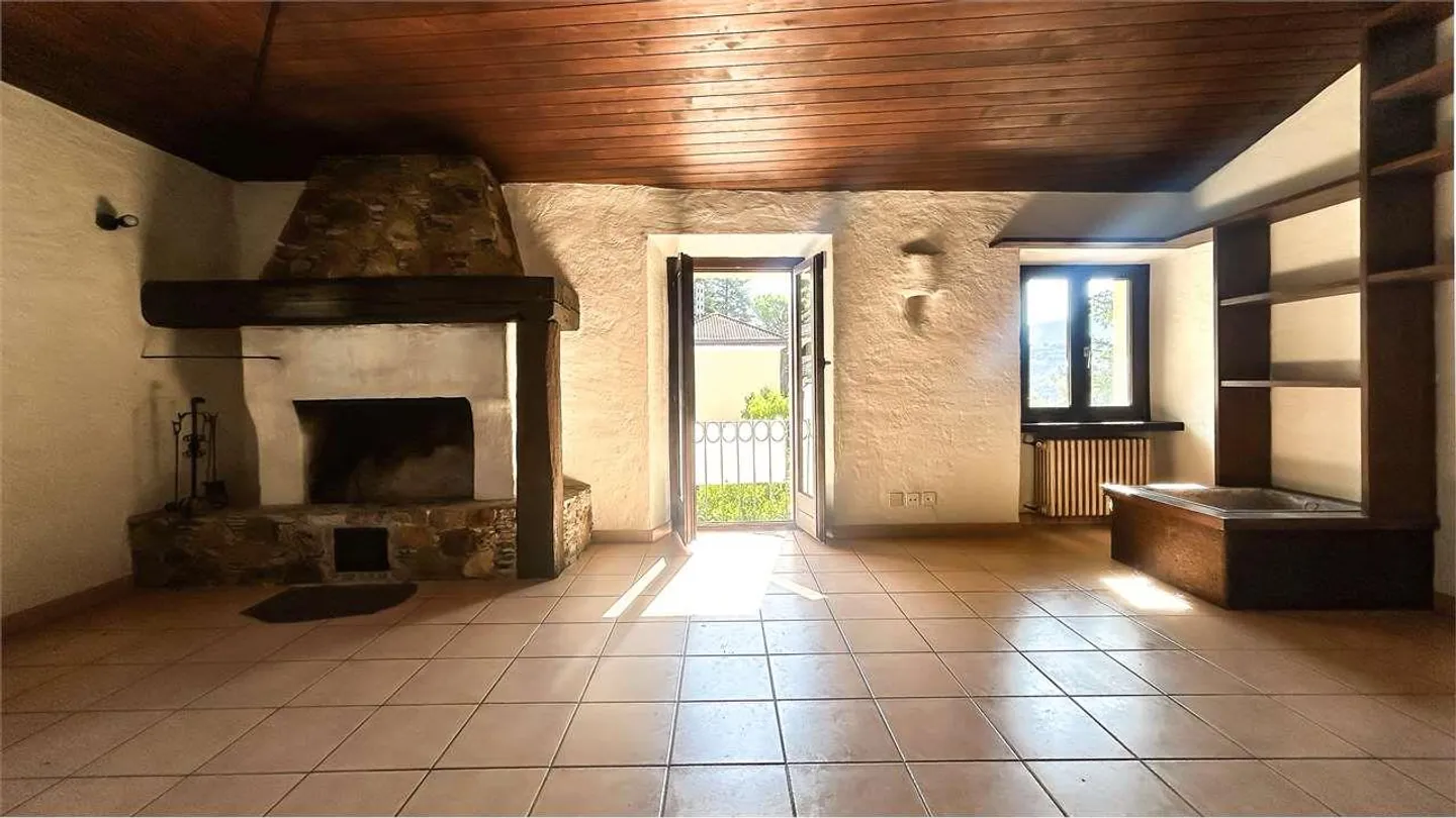 Casa storica con giardino - Foto 5 di 12